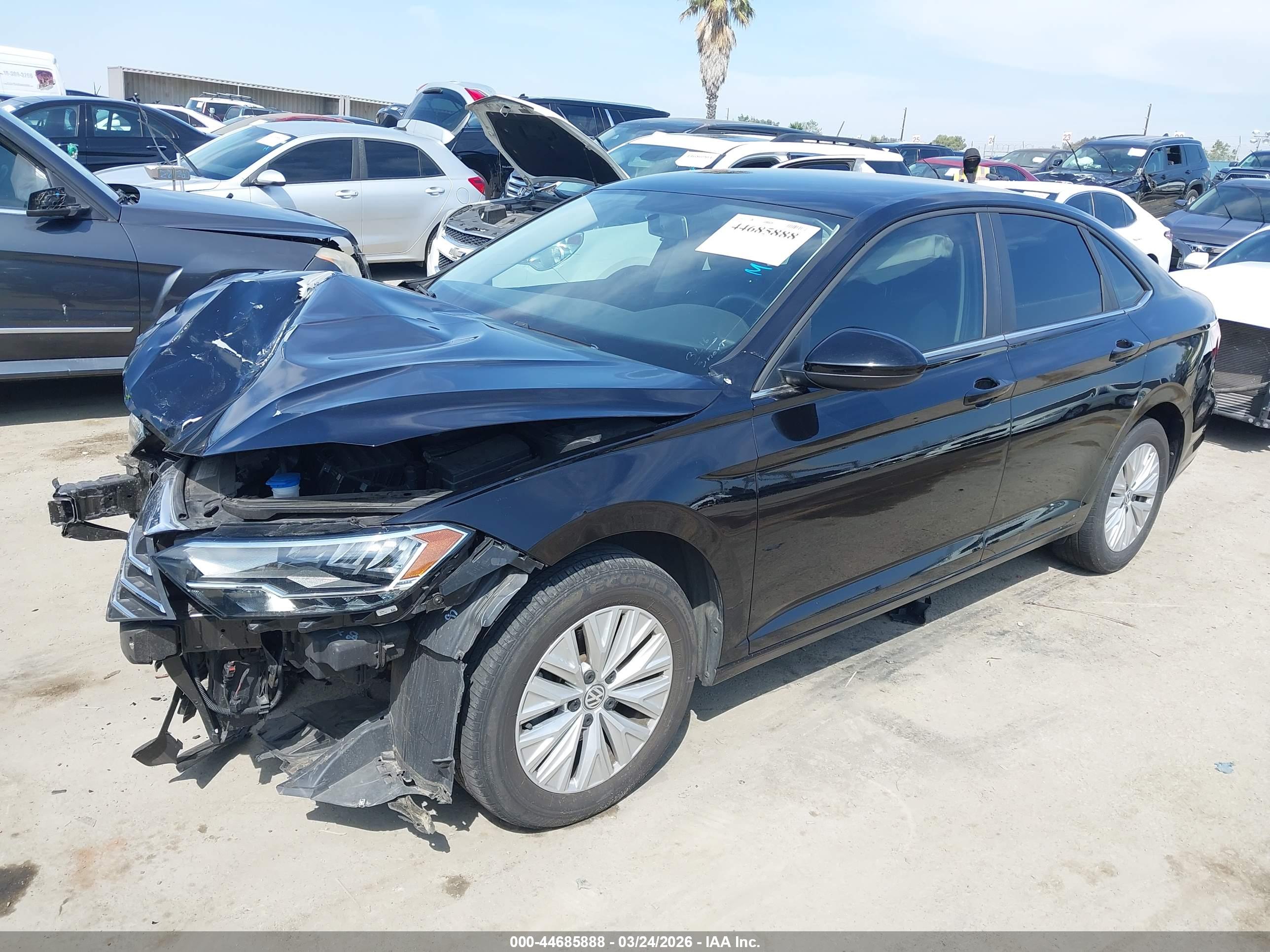 VOLKSWAGEN JETTA image 2