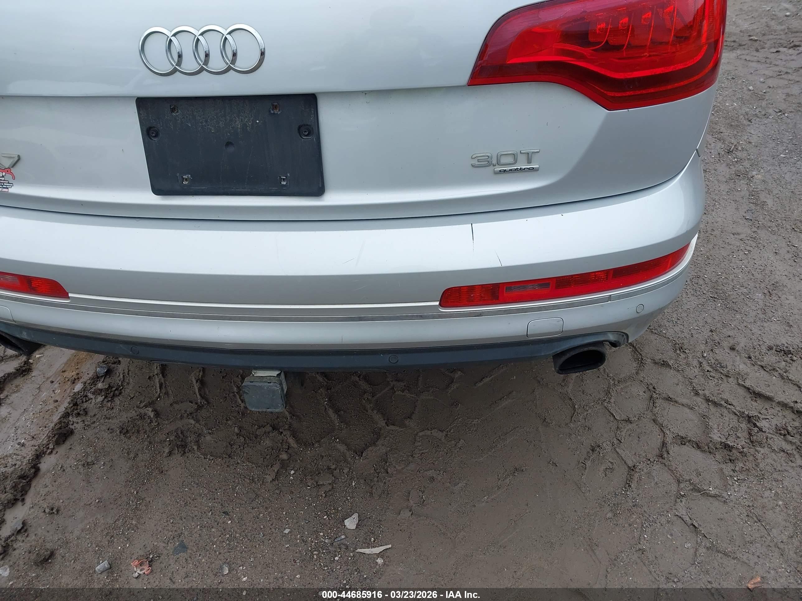 AUDI Q7 image 6