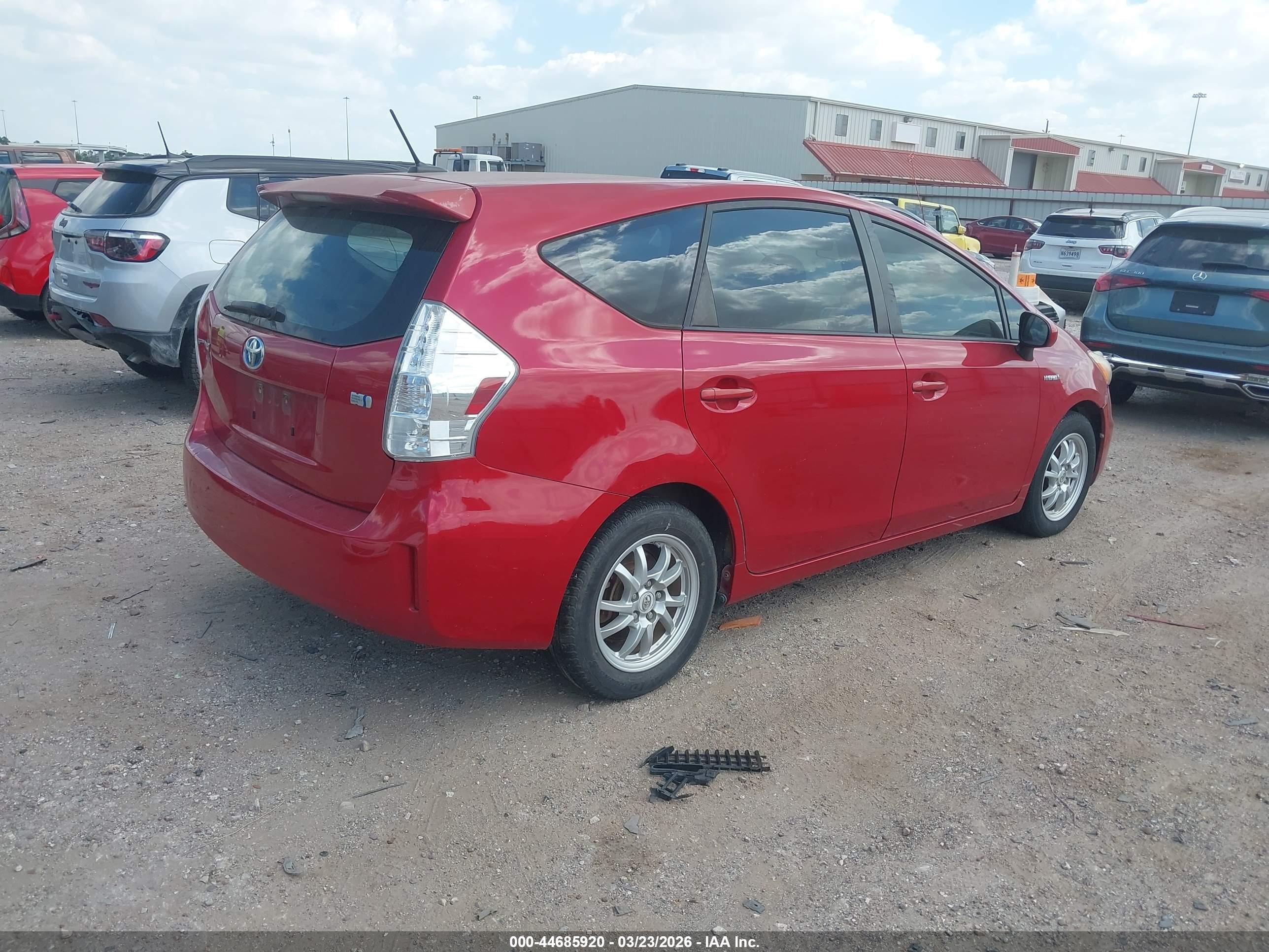 TOYOTA PRIUS image 4