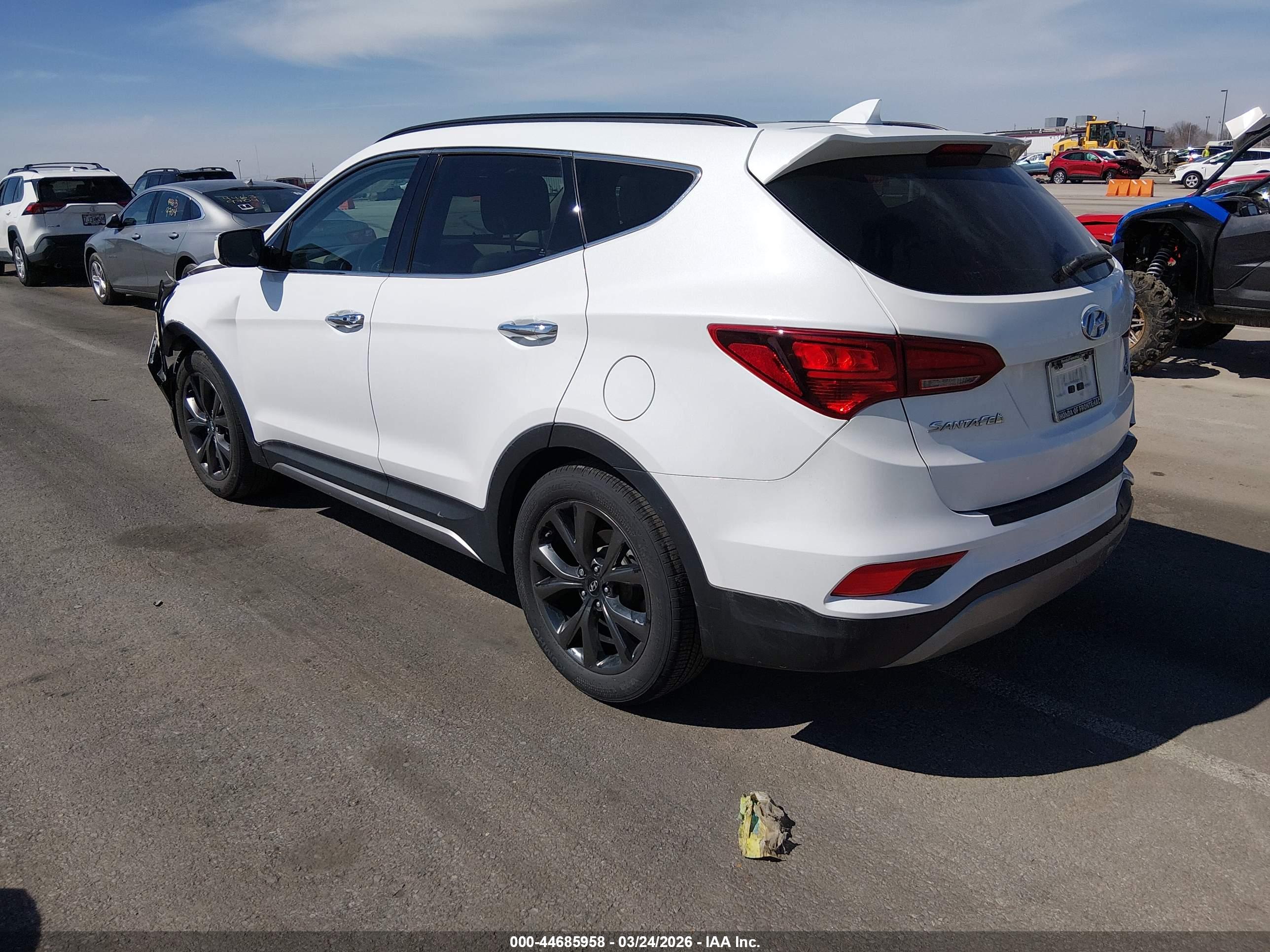 HYUNDAI SANTA image 3