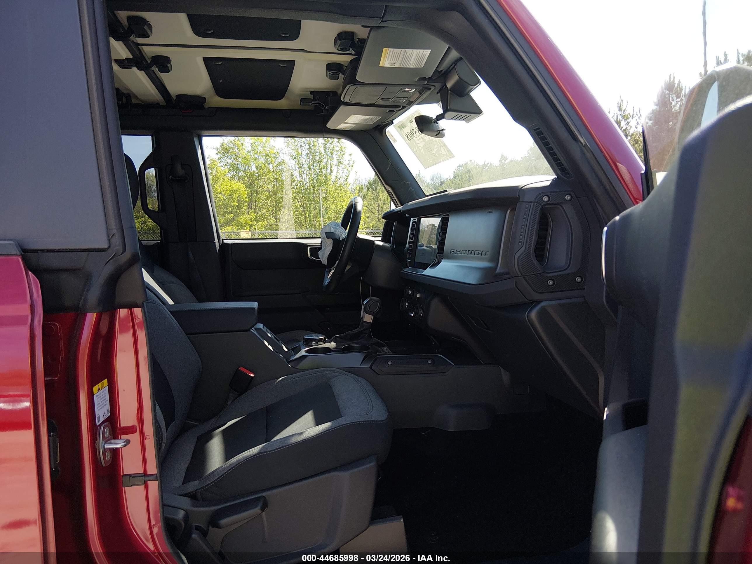 FORD BRONCO image 5