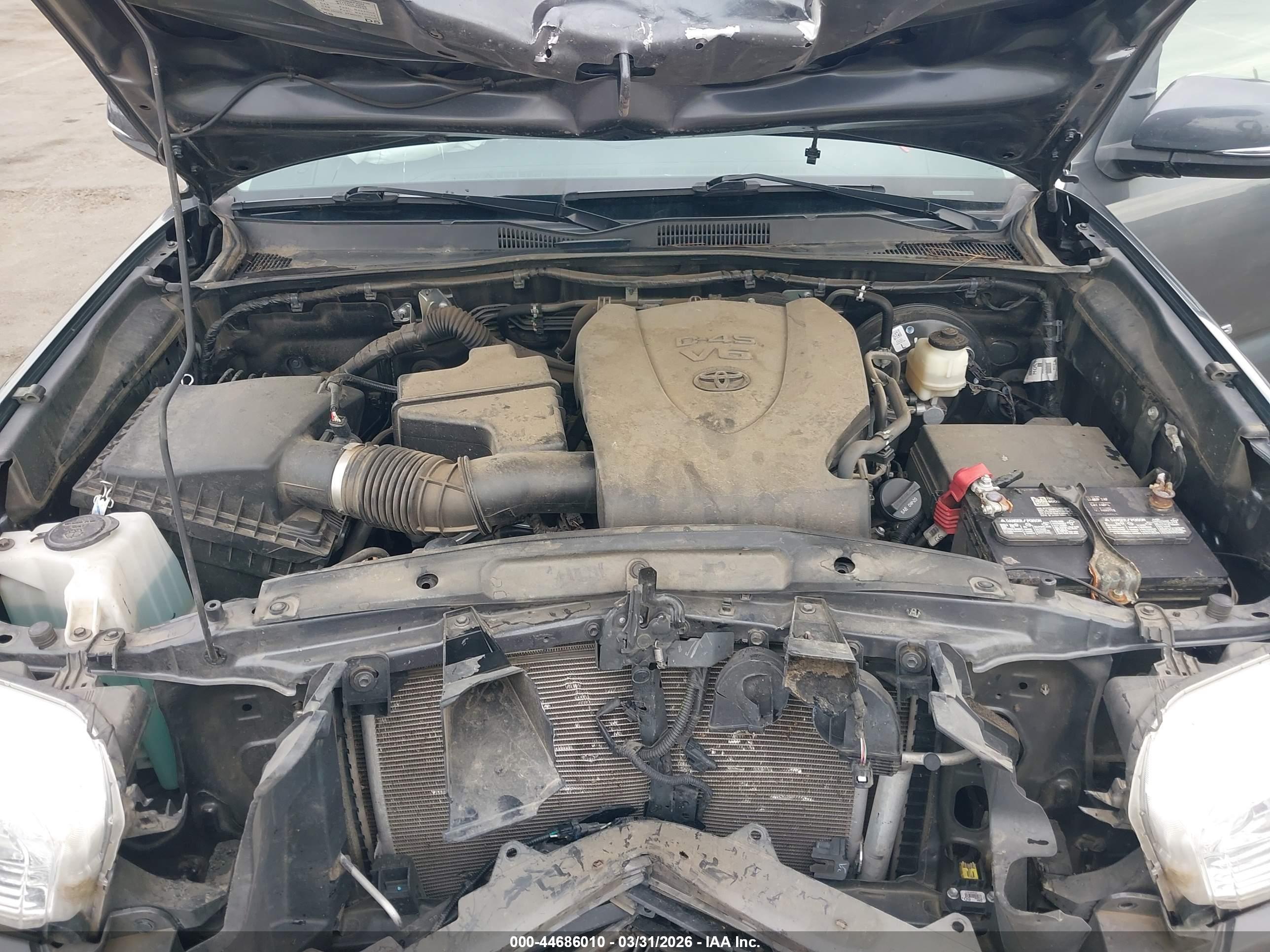 TOYOTA TACOMA image 10