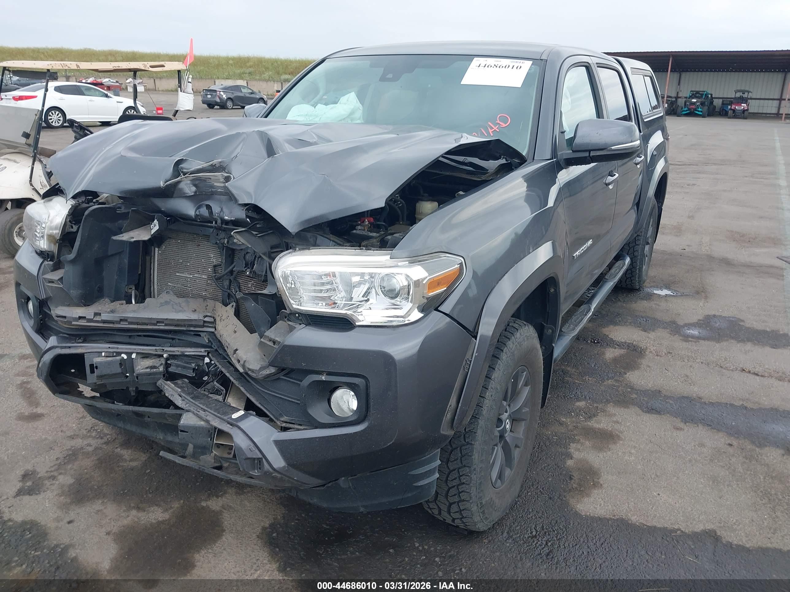 TOYOTA TACOMA image 2