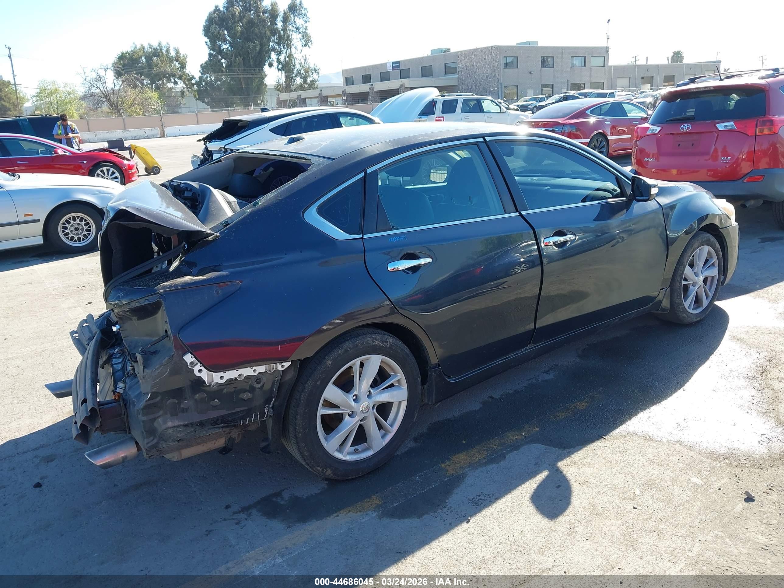 NISSAN ALTIMA image 4