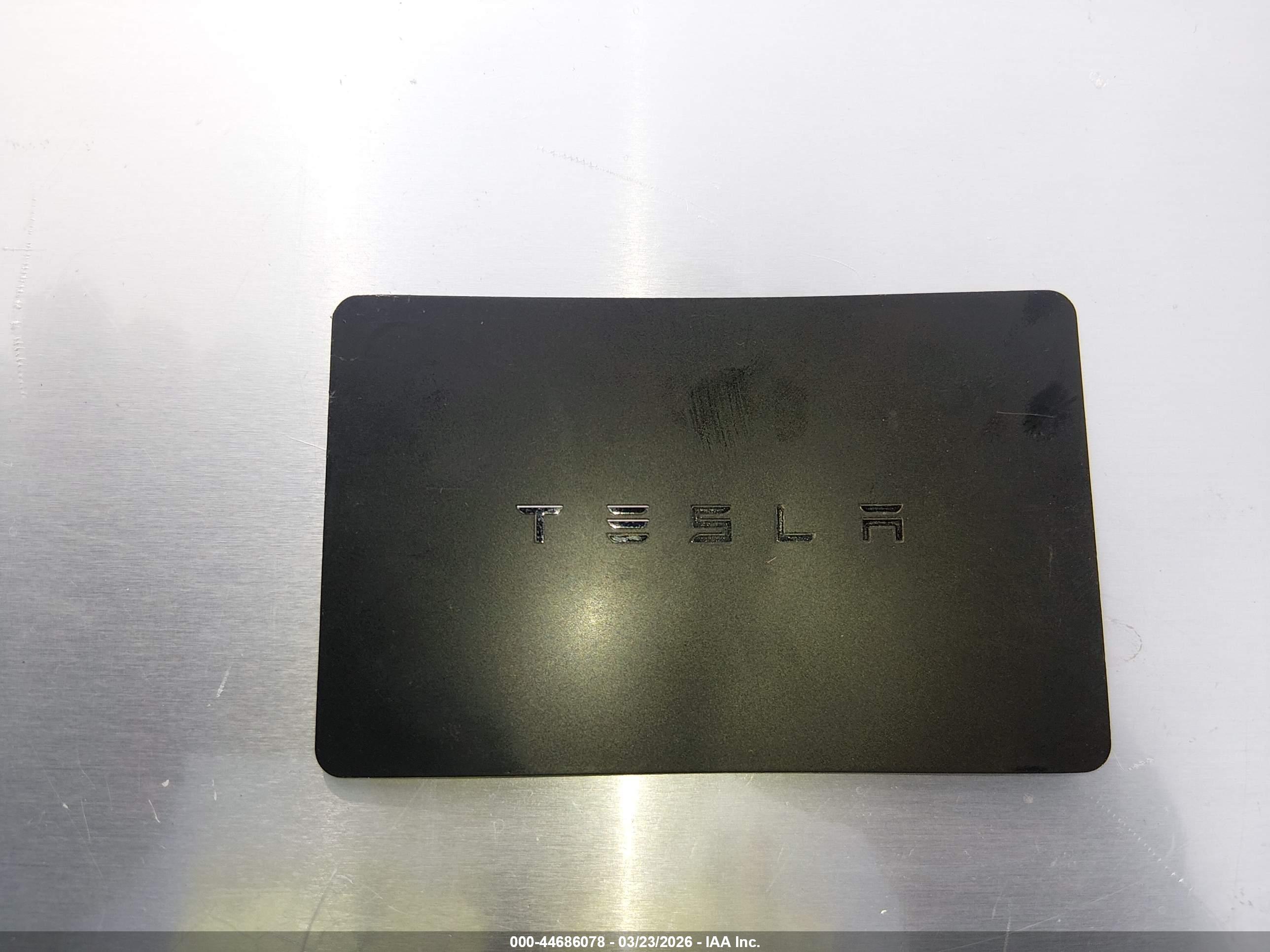 TESLA MODEL image 11