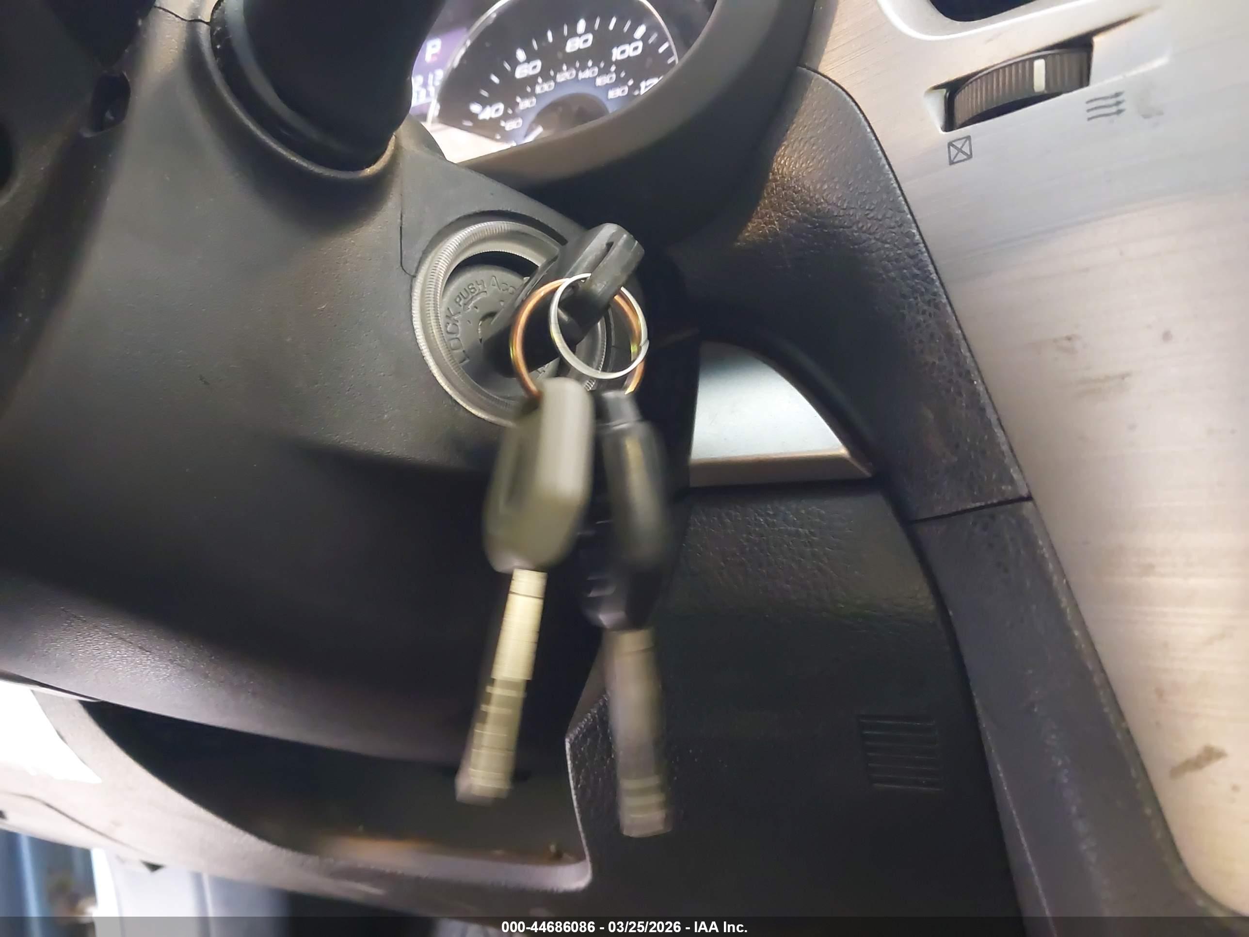 SUBARU OUTBACK image 11