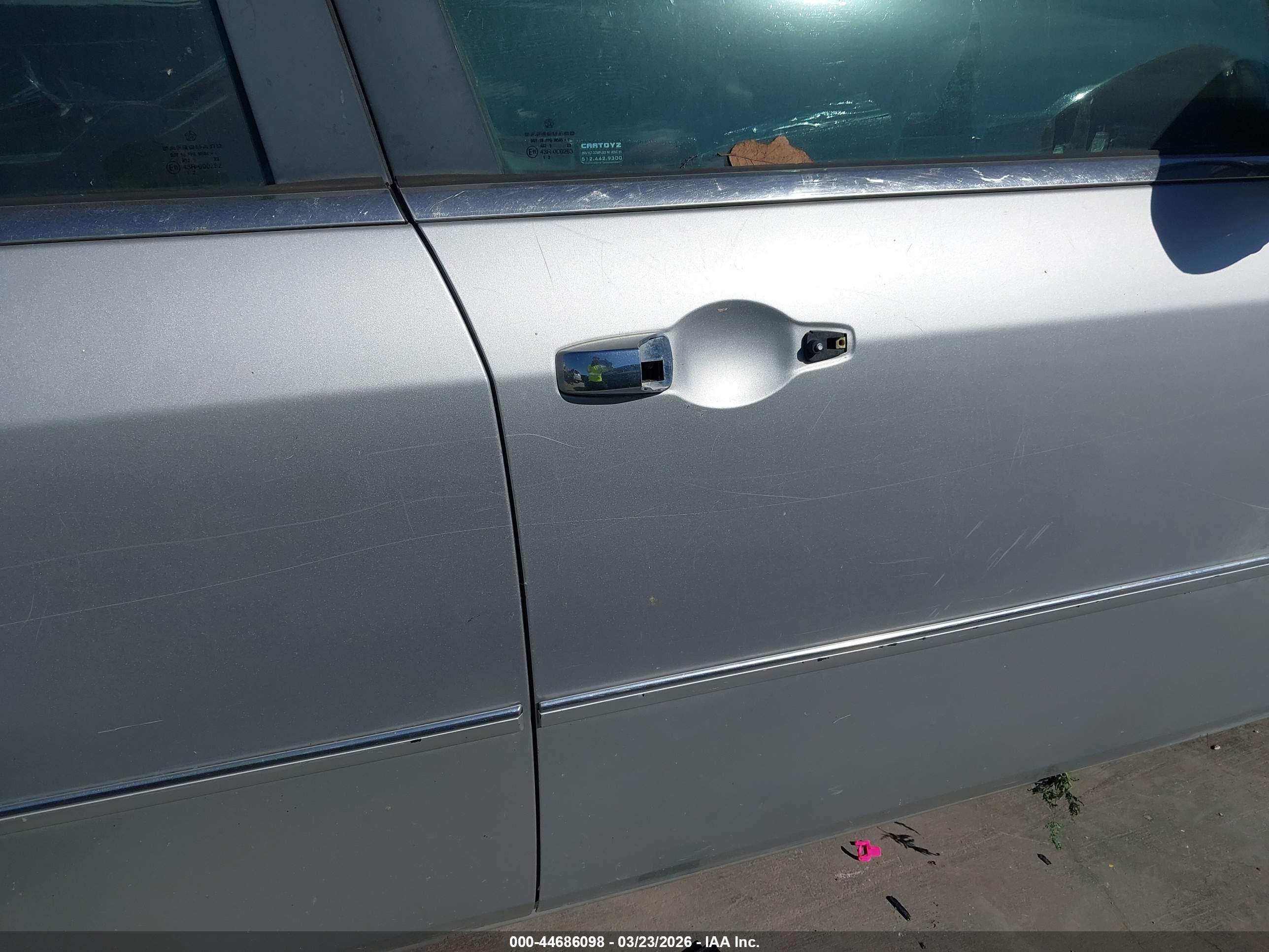 CHRYSLER 300C image 6
