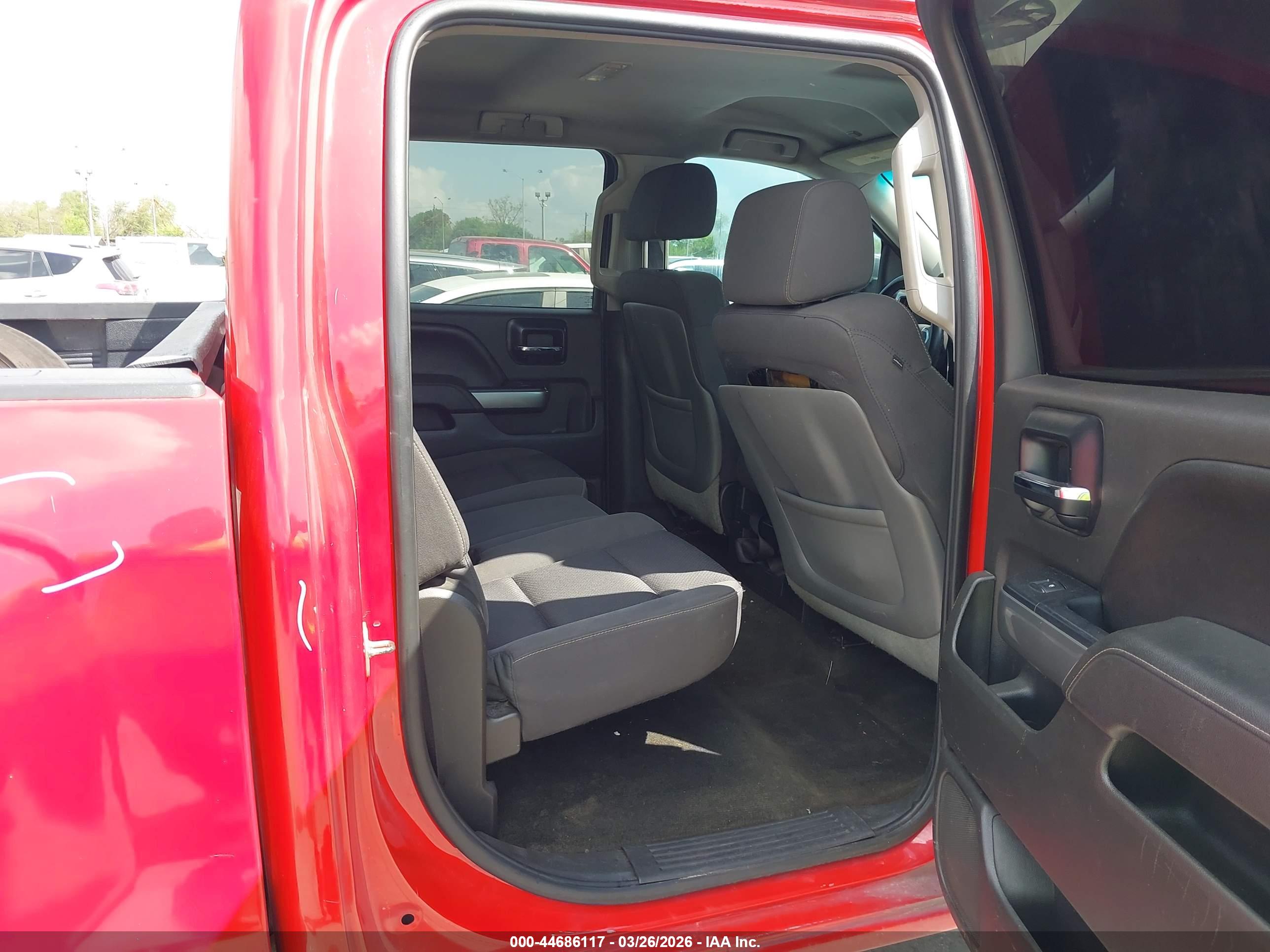 CHEVROLET SILVERADO image 8
