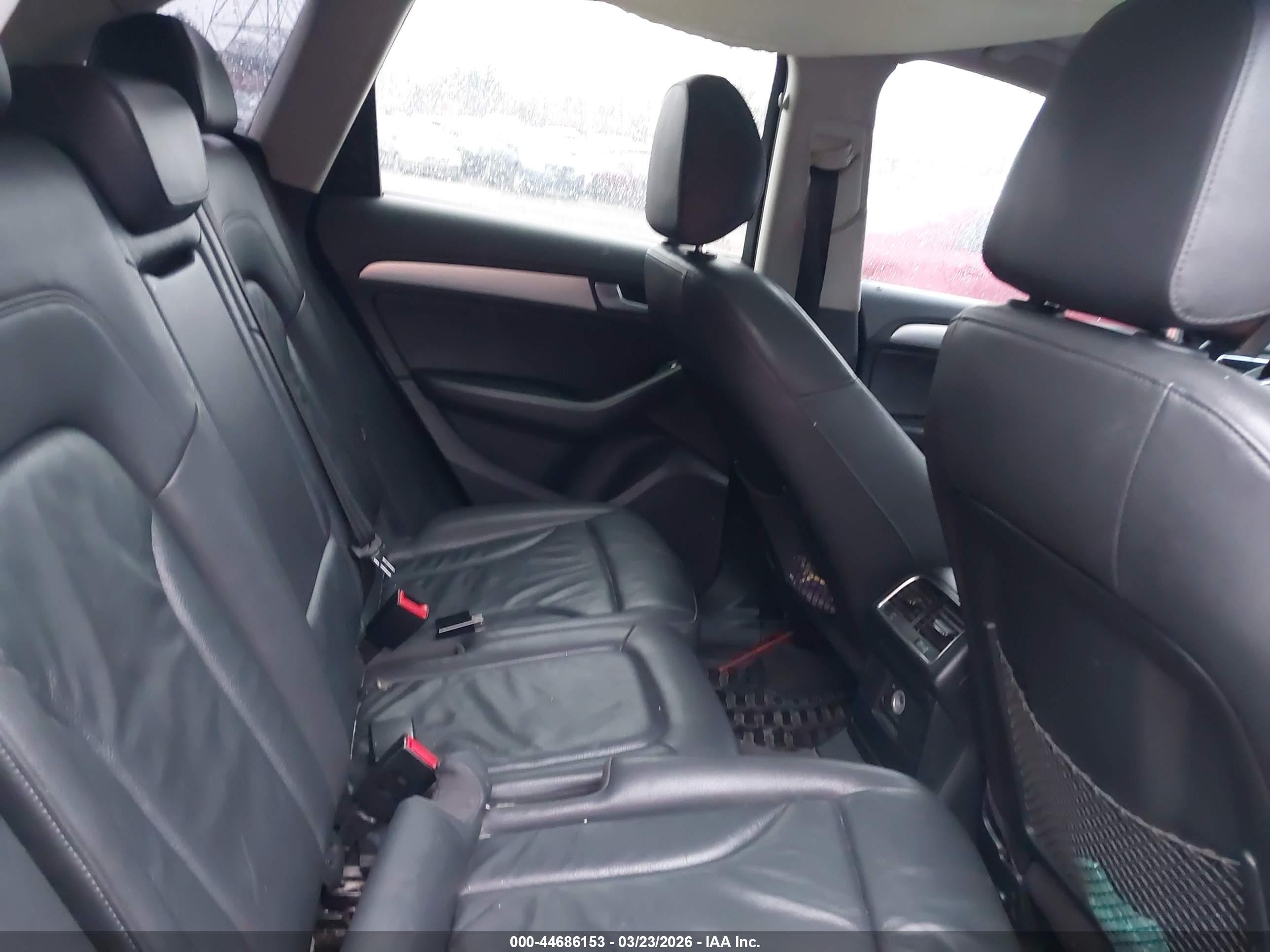 AUDI Q5 image 8