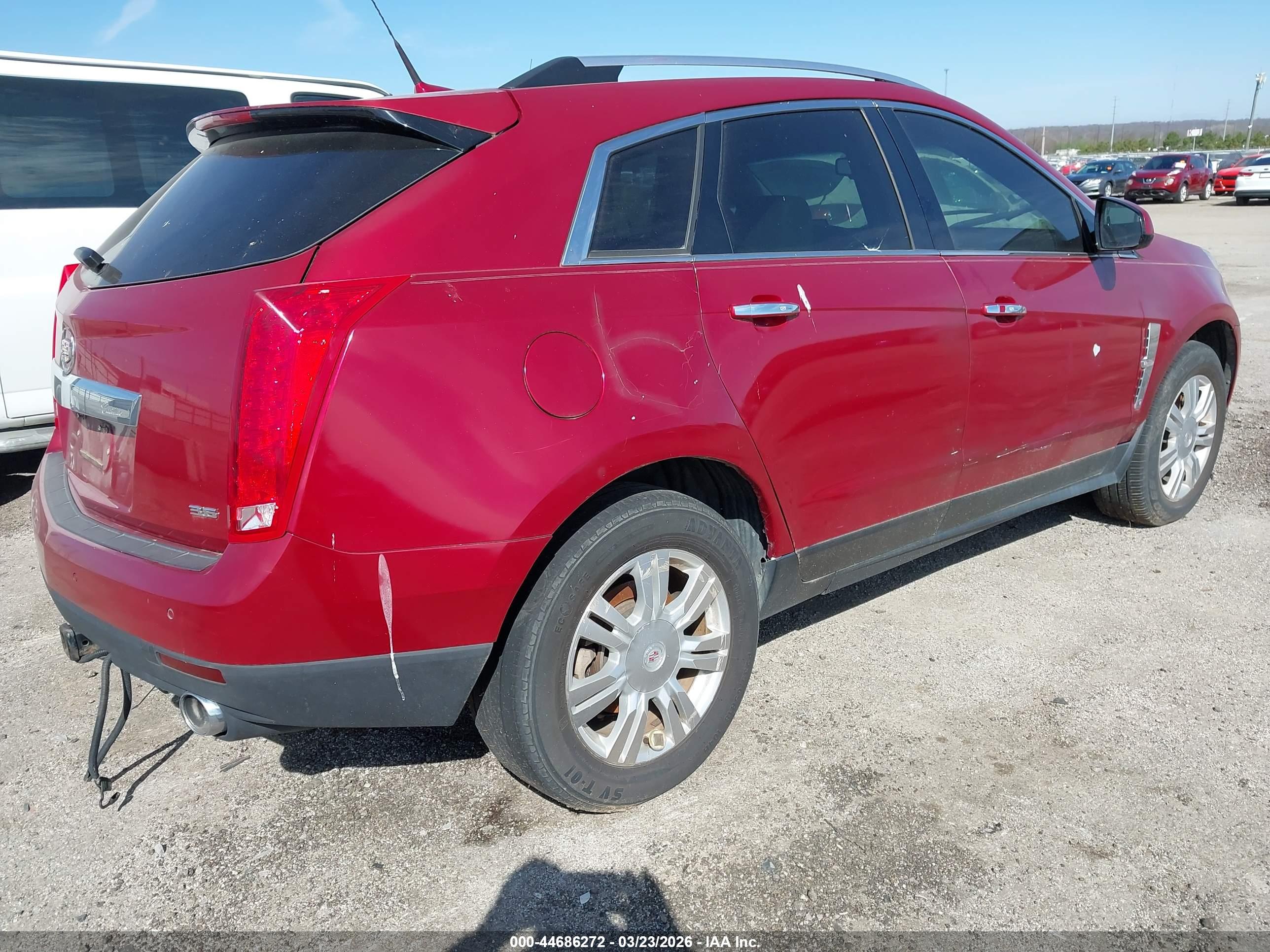 CADILLAC SRX image 4