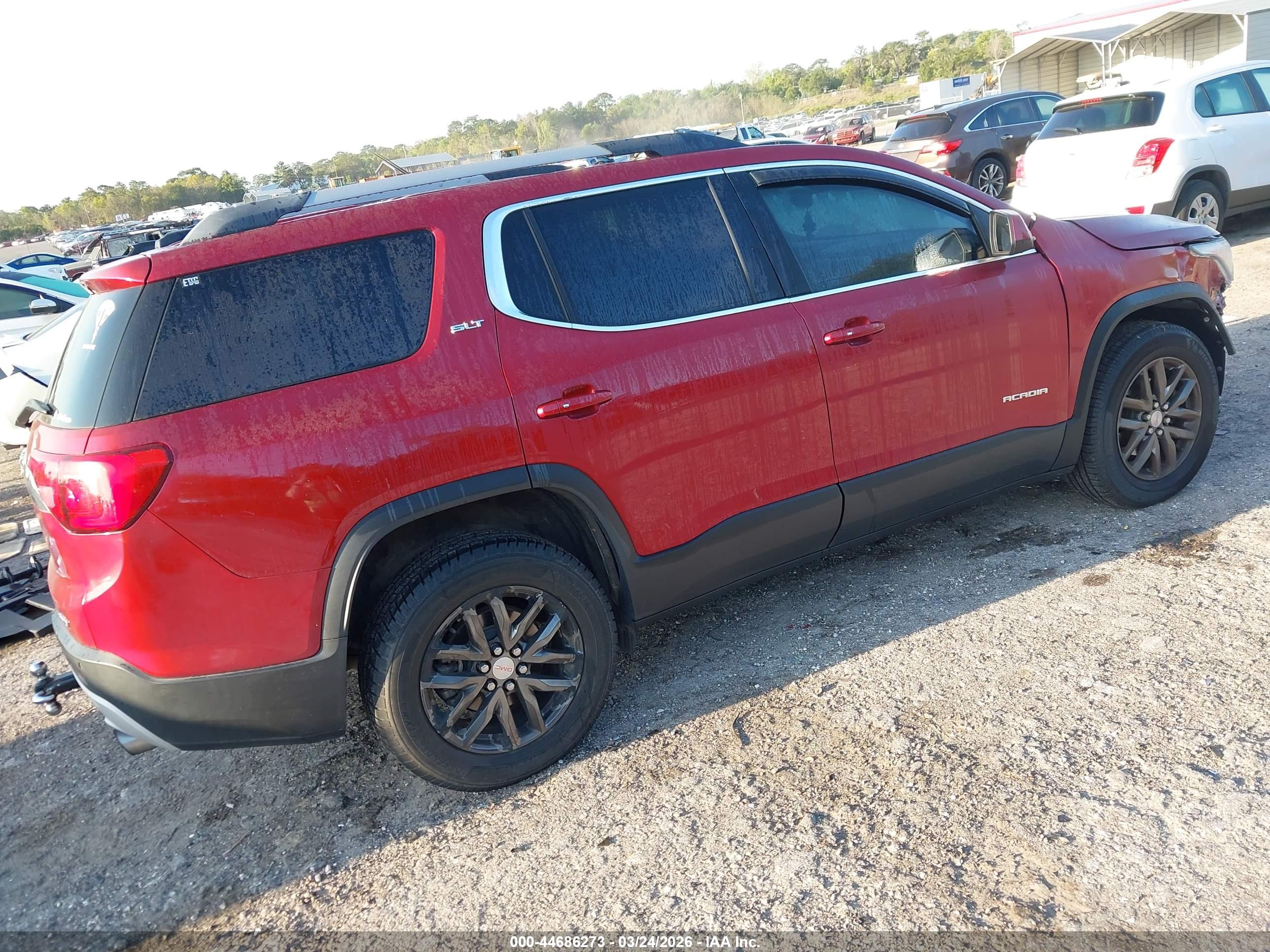 GMC ACADIA image 4