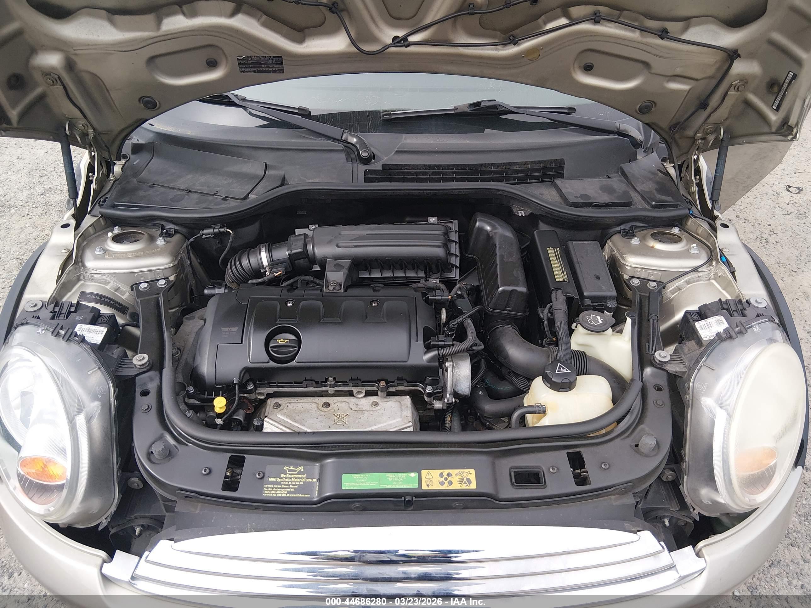 MINI COOPER image 10