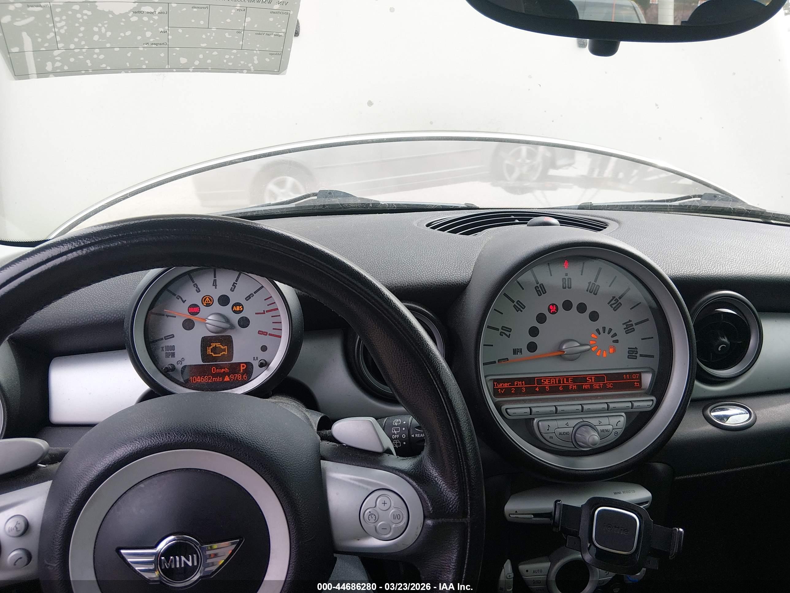 MINI COOPER image 7