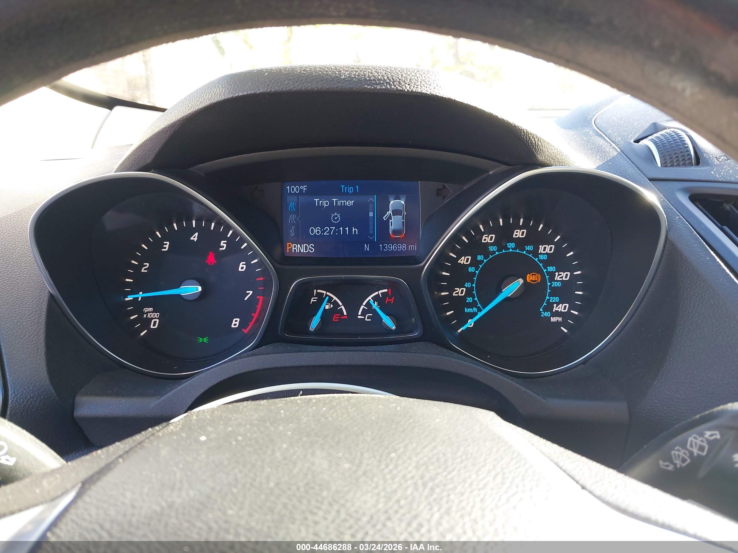 FORD ESCAPE image 7