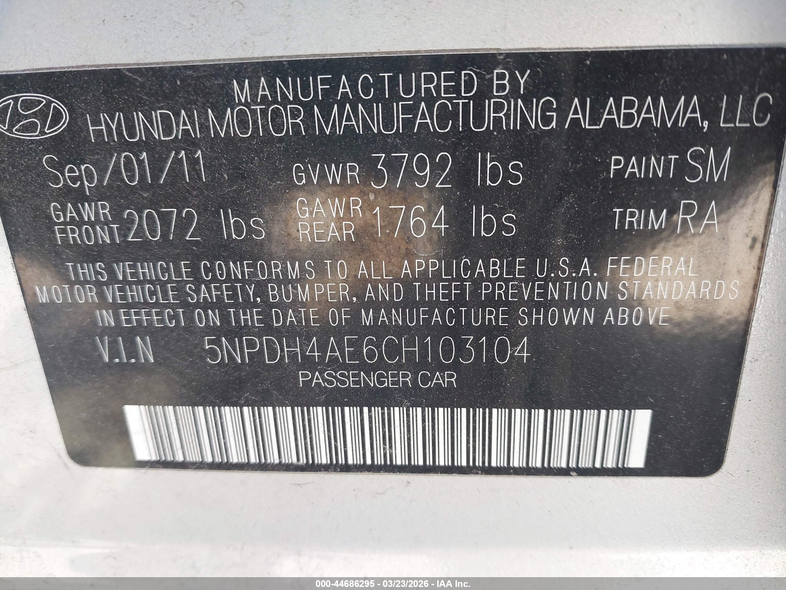 HYUNDAI ELANTRA image 9
