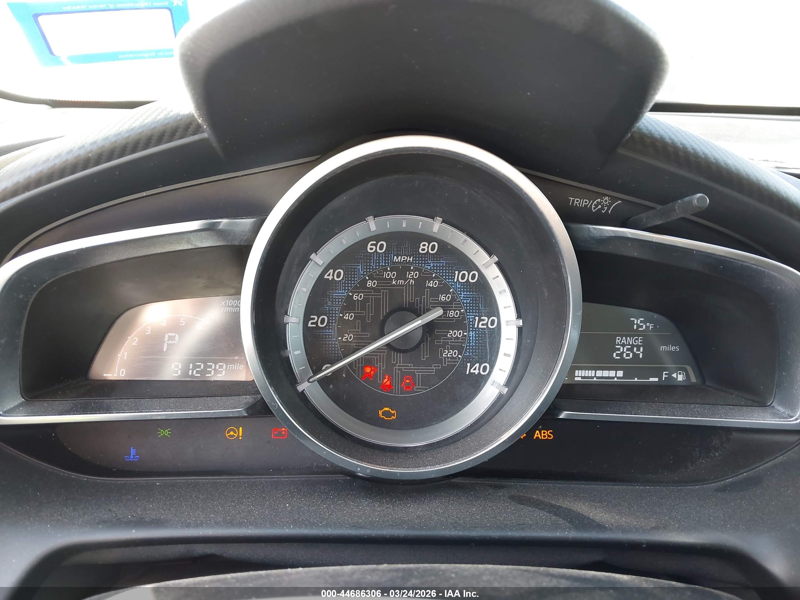 TOYOTA YARIS image 7