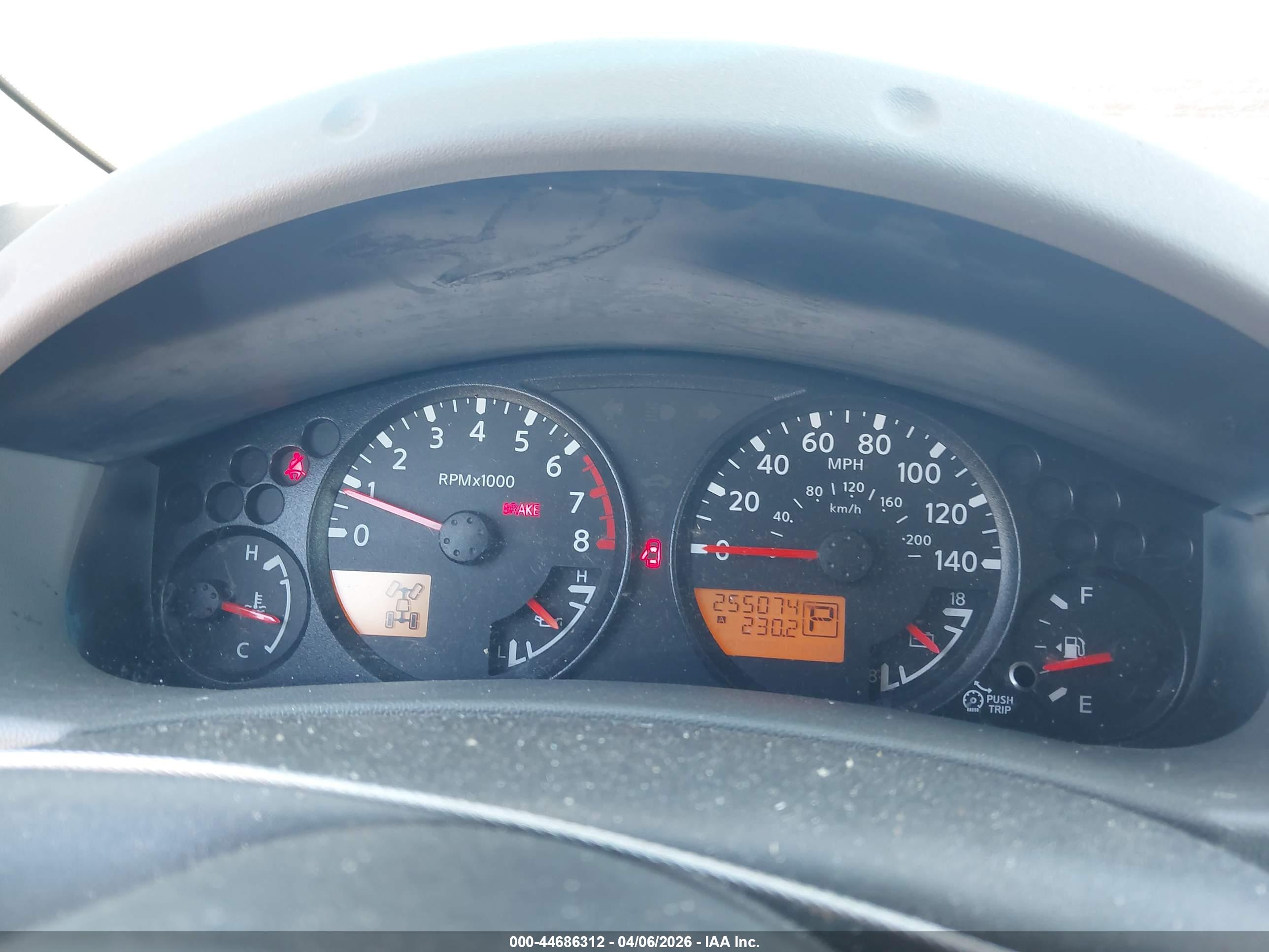 NISSAN XTERRA image 7