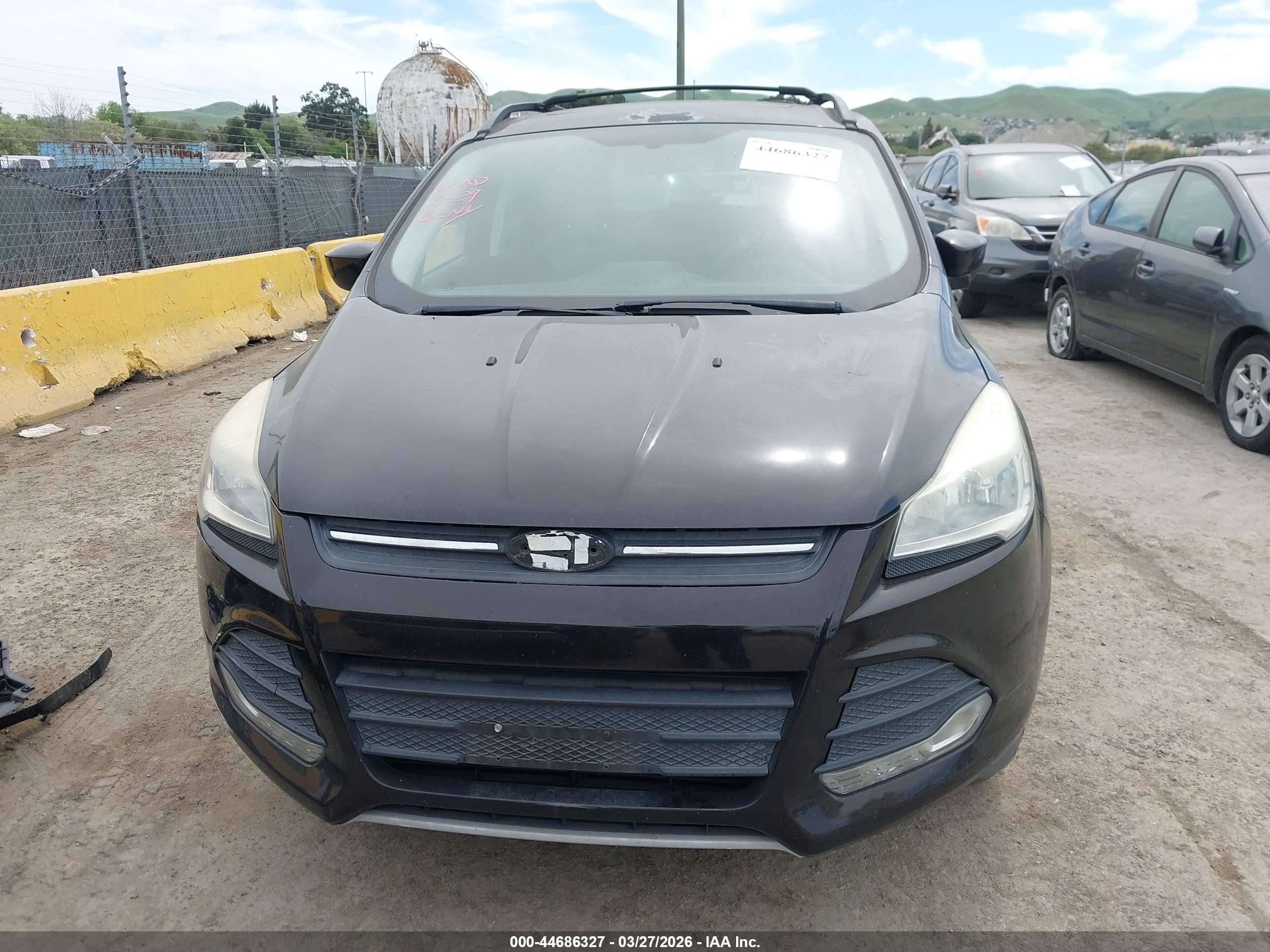 FORD ESCAPE image 6