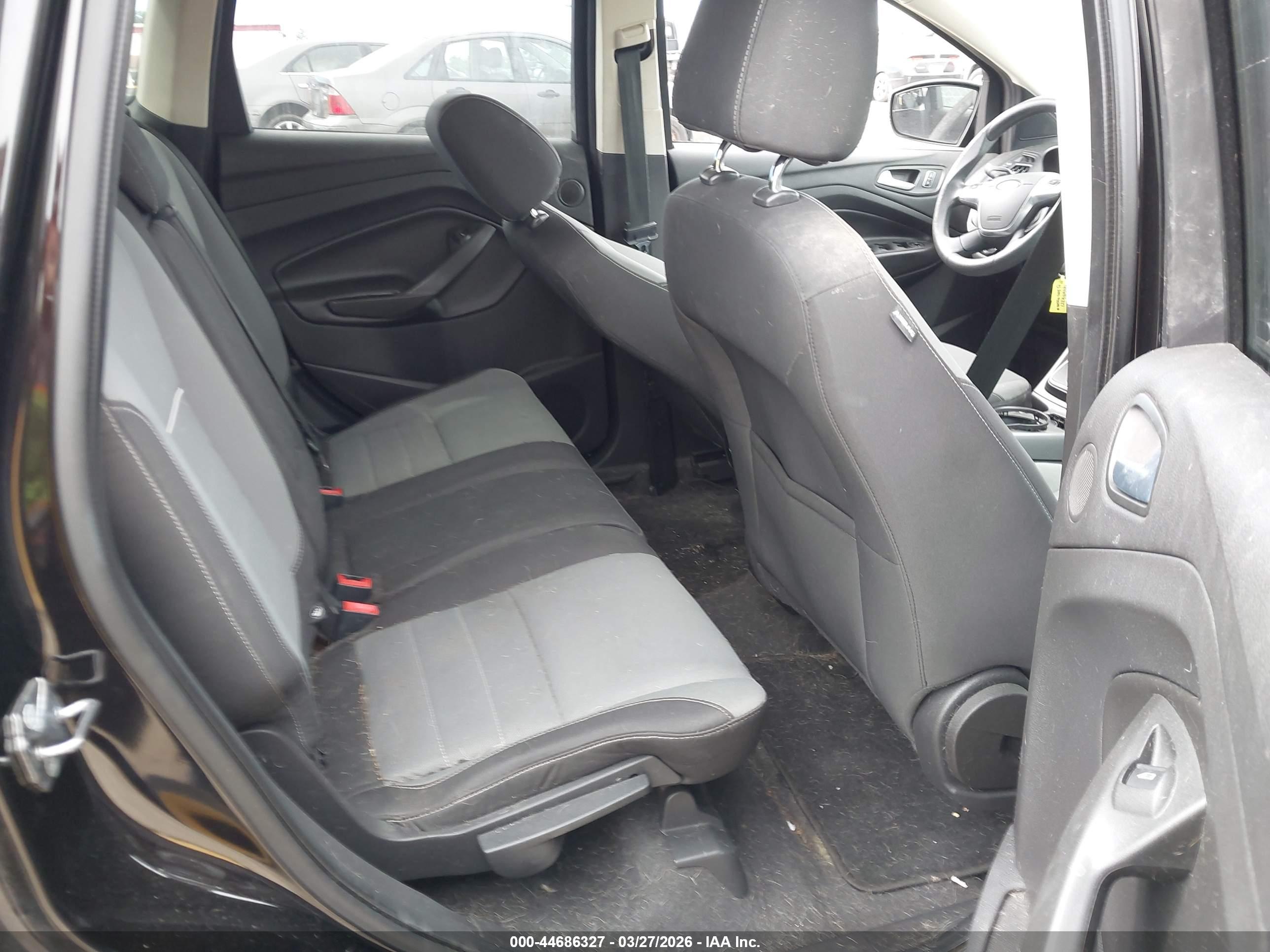 FORD ESCAPE image 8