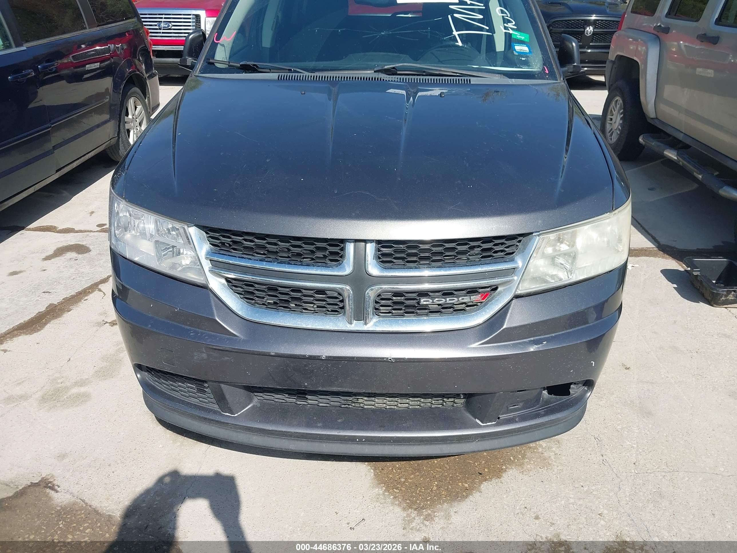 DODGE JOURNEY image 6
