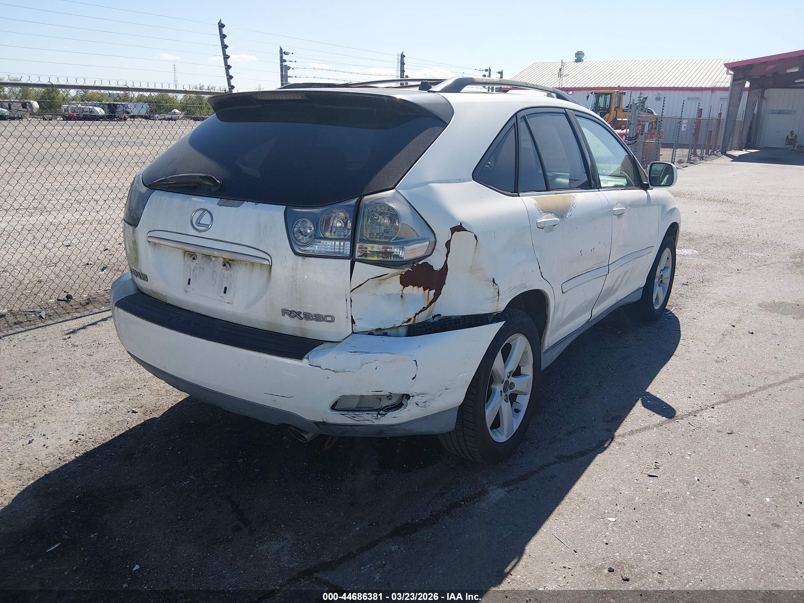 LEXUS RX image 4