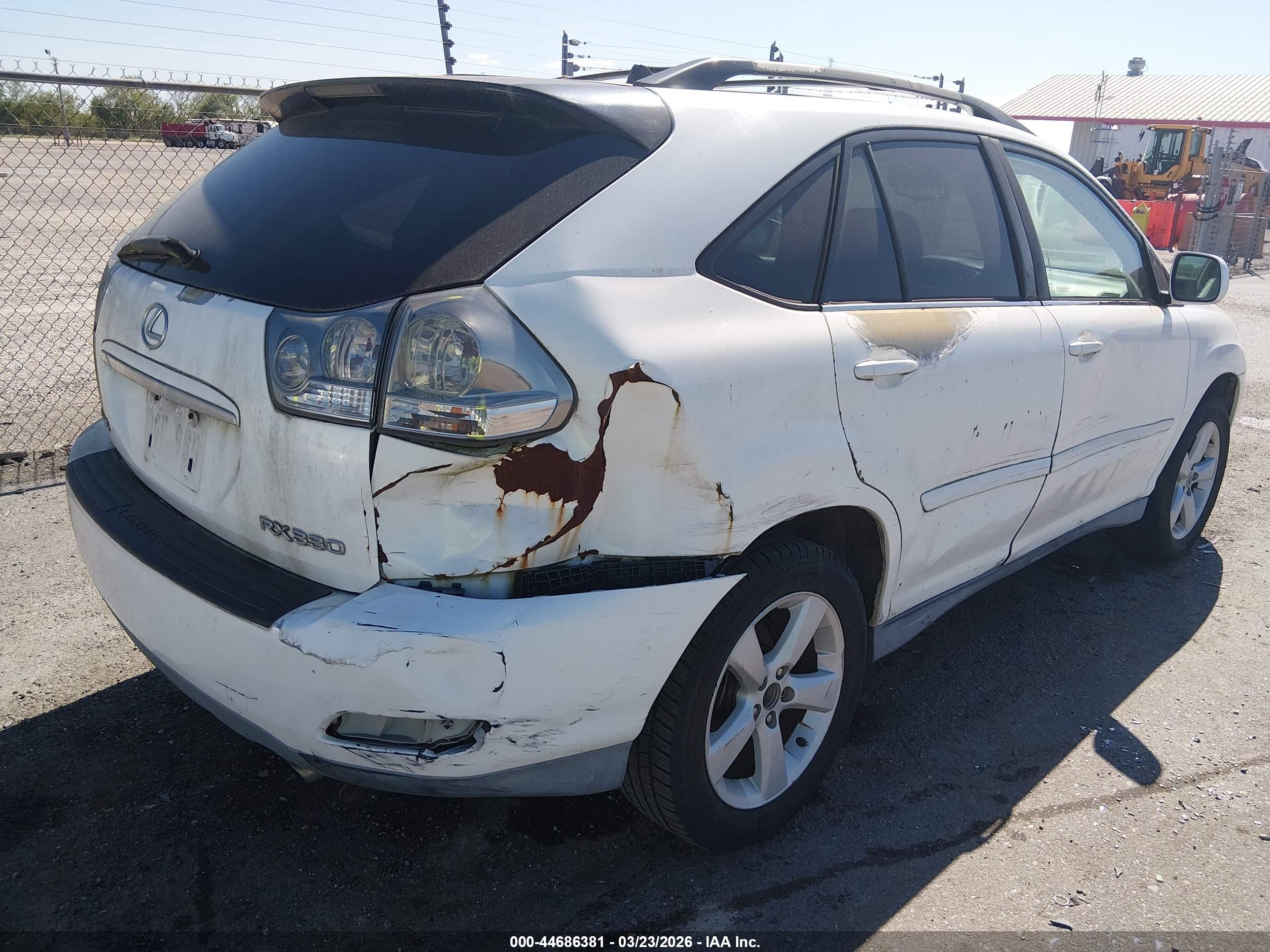 LEXUS RX image 6