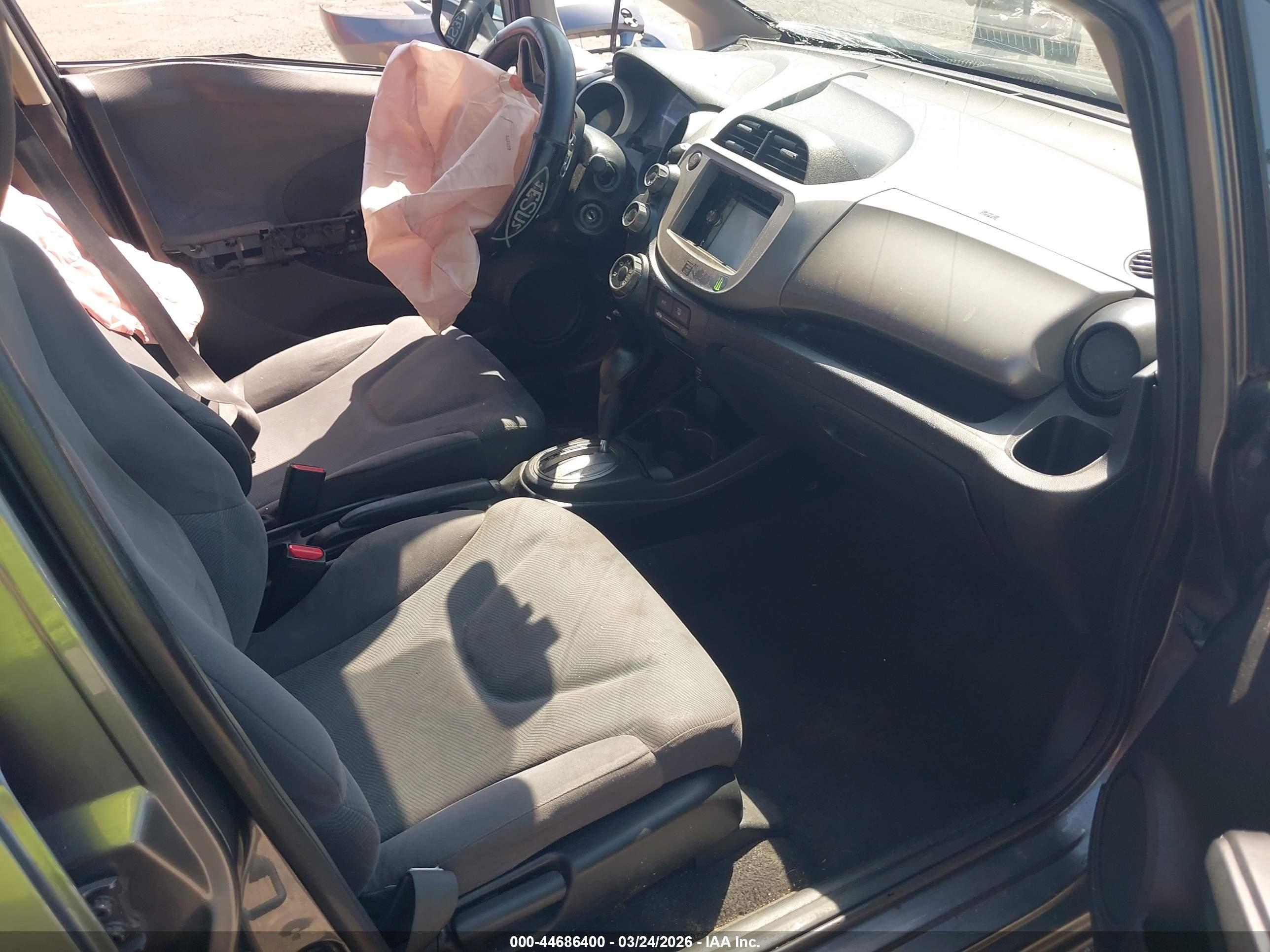 HONDA FIT image 5