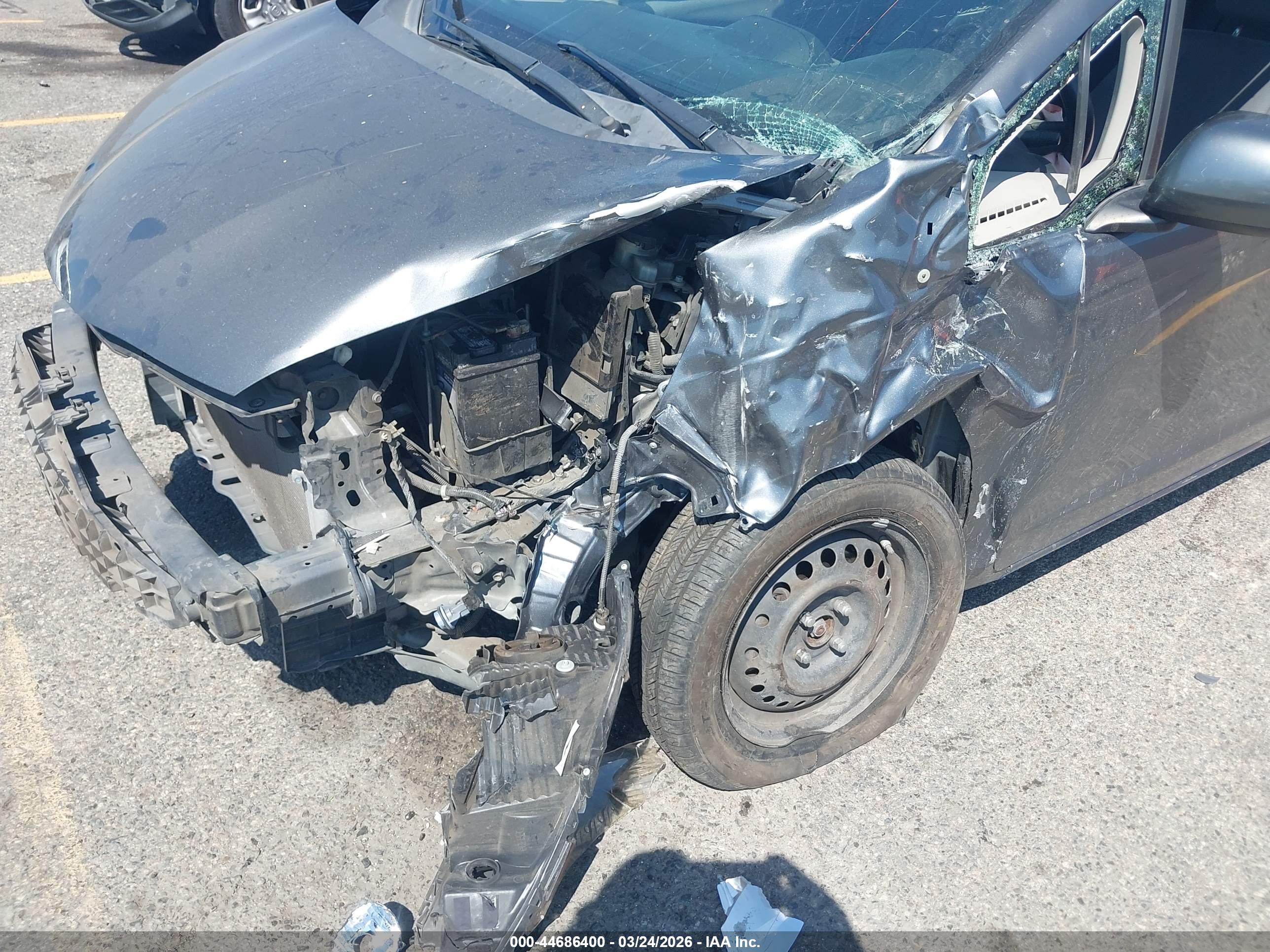 HONDA FIT image 6