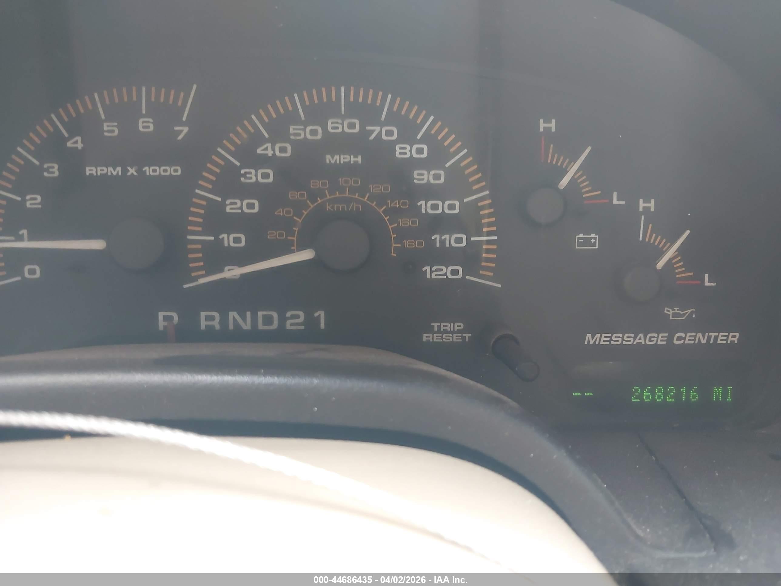 FORD EXPEDITION image 7