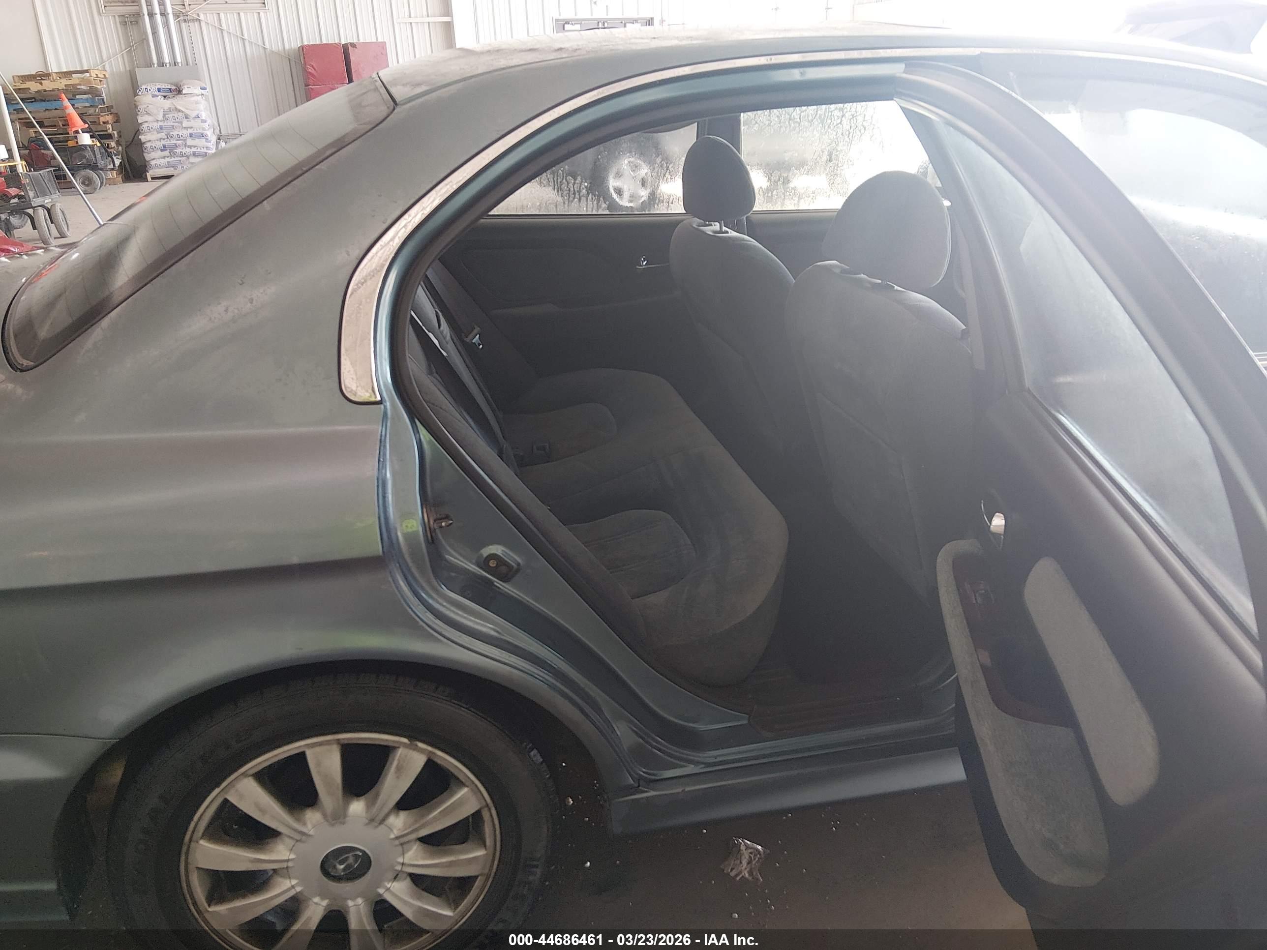 HYUNDAI SONATA image 8