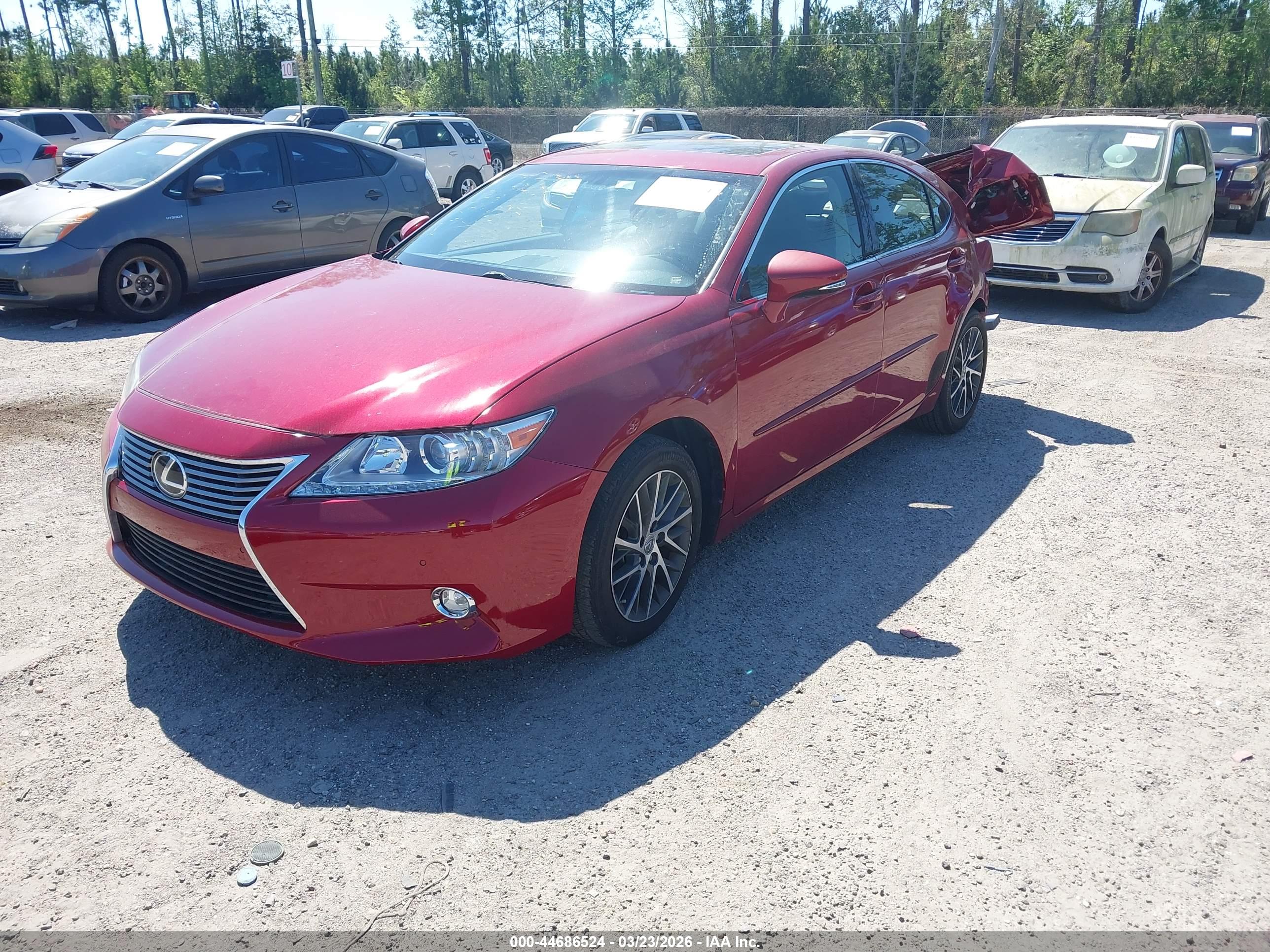 LEXUS ES image 2