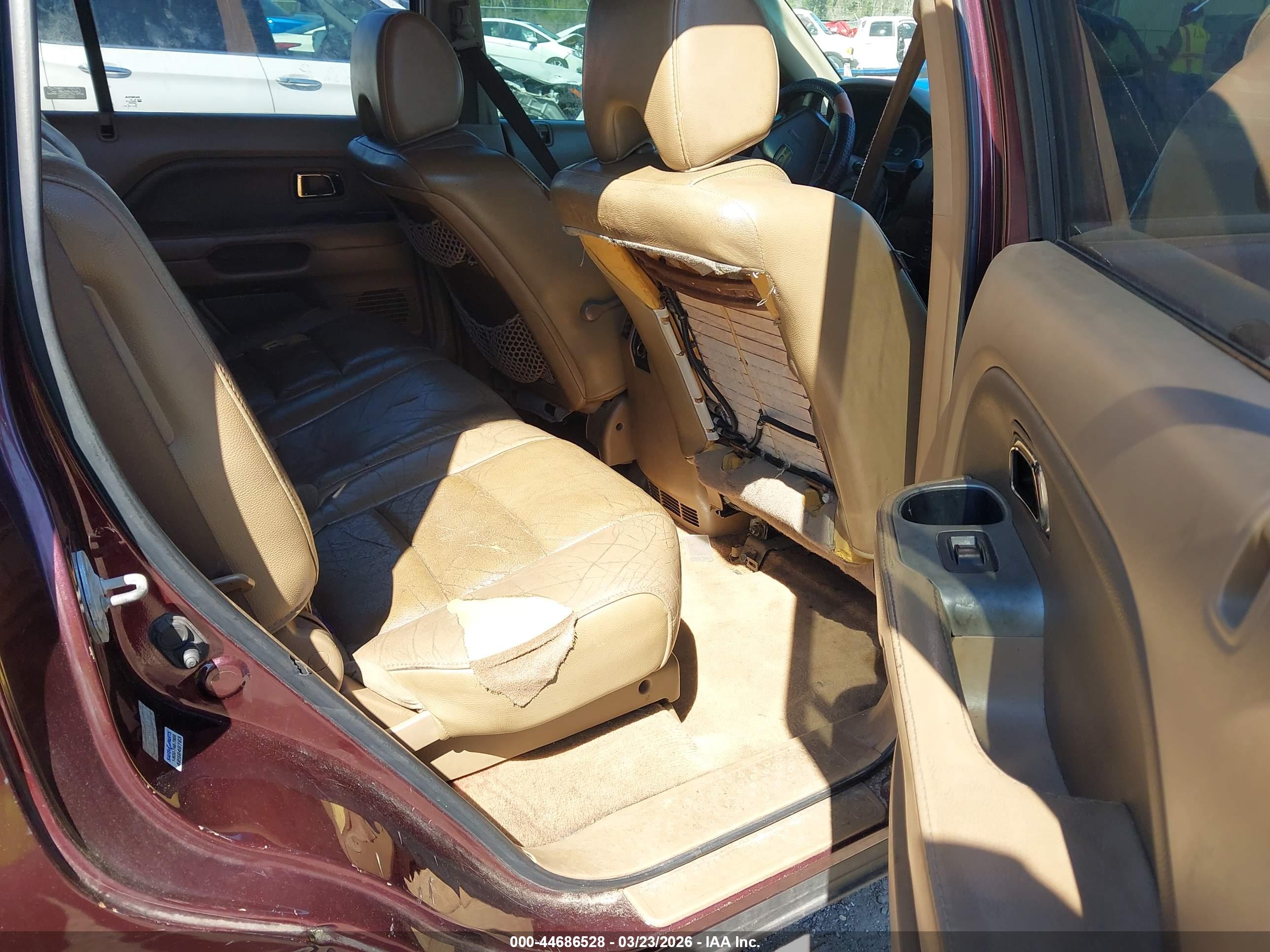 HONDA PILOT image 8