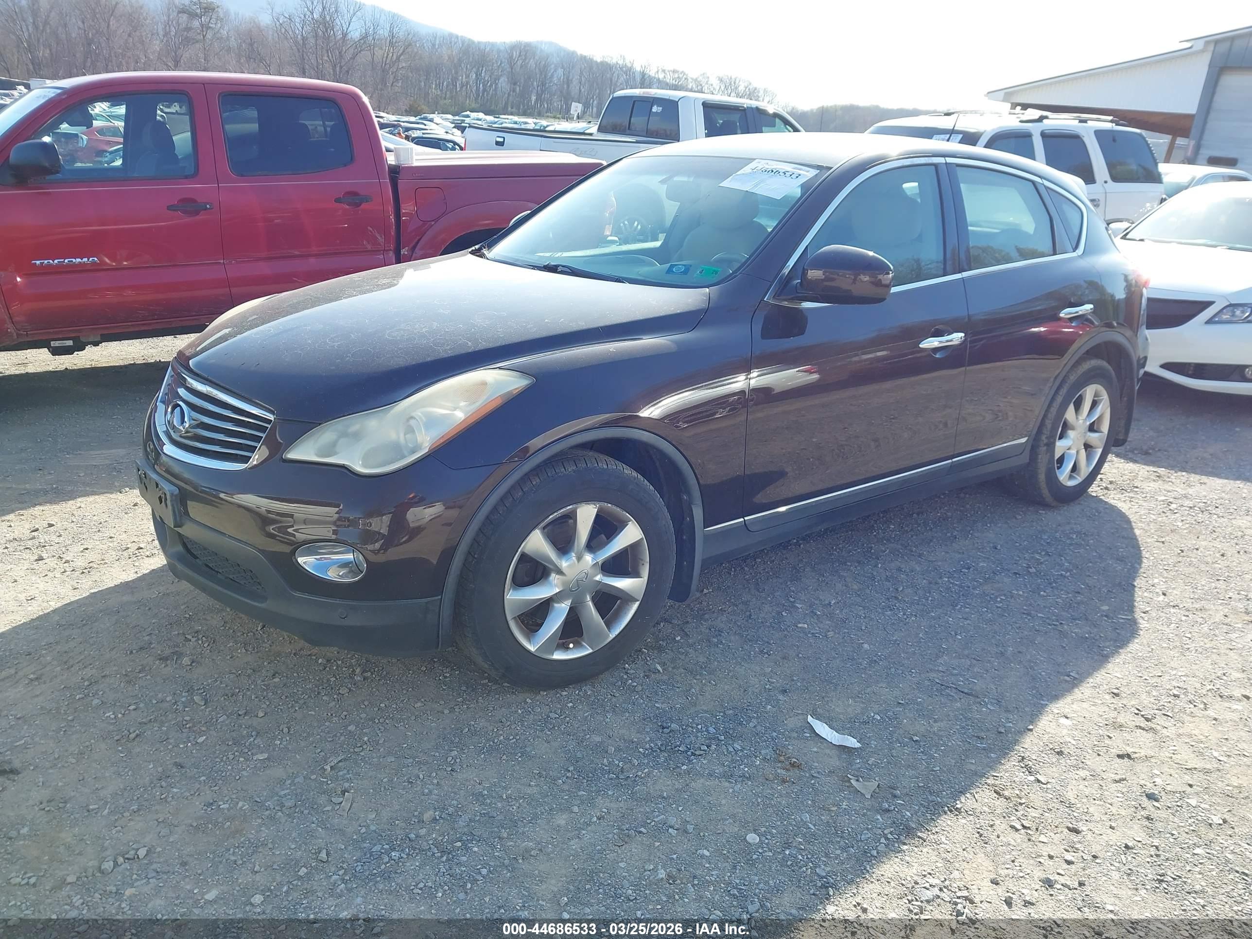 INFINITI EX35 image 2