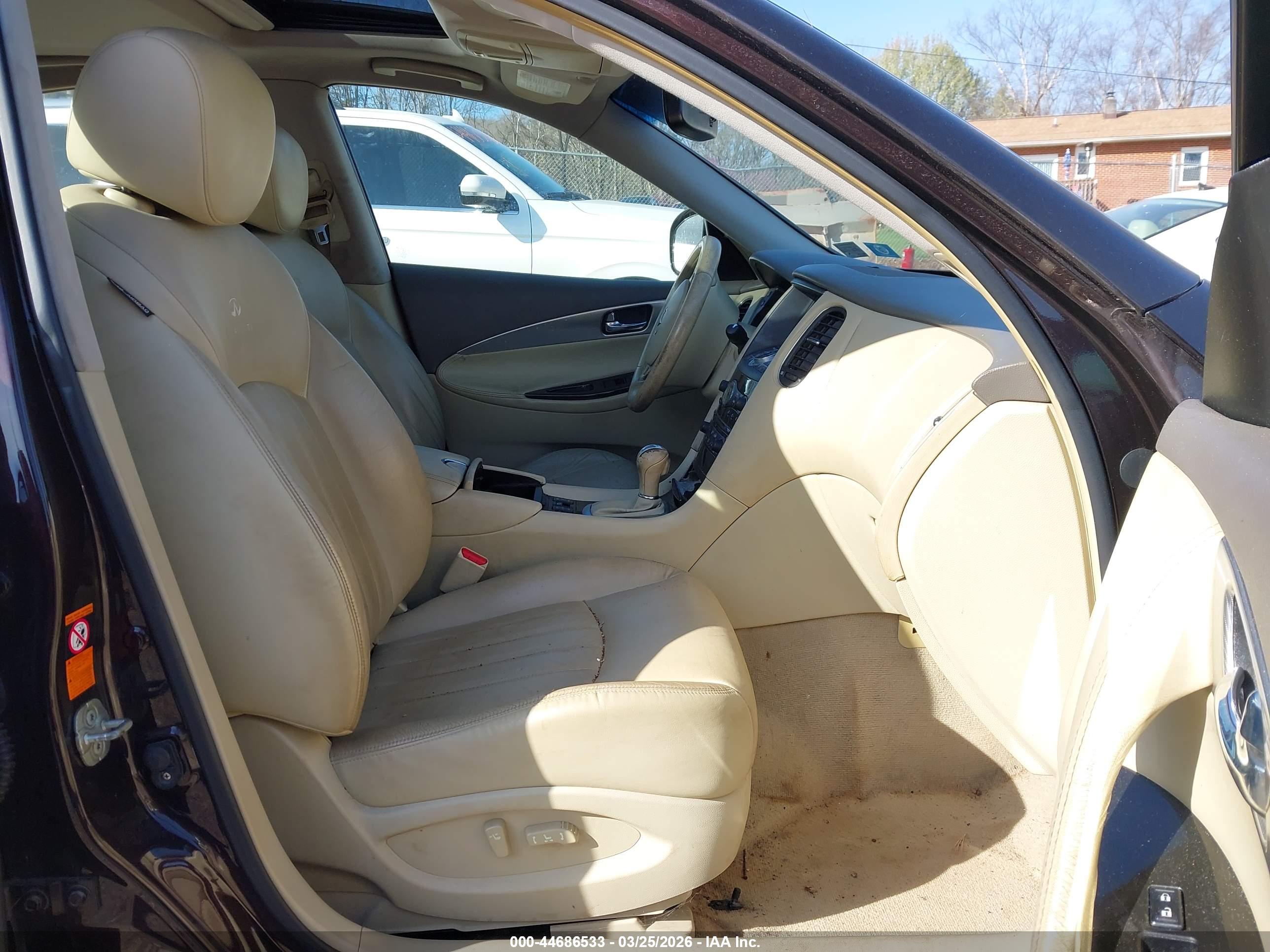 INFINITI EX35 image 5