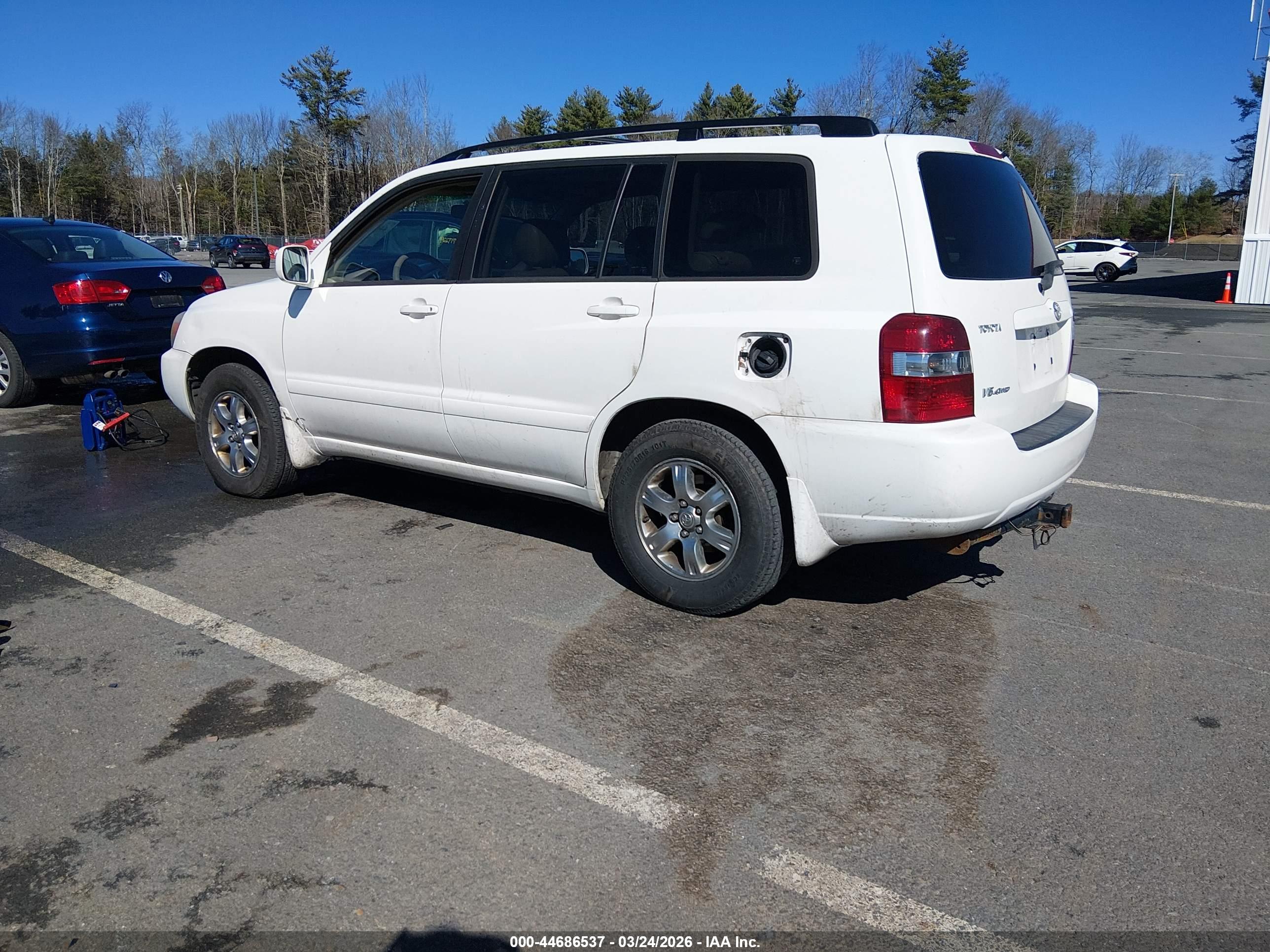 TOYOTA HIGHLANDER image 3