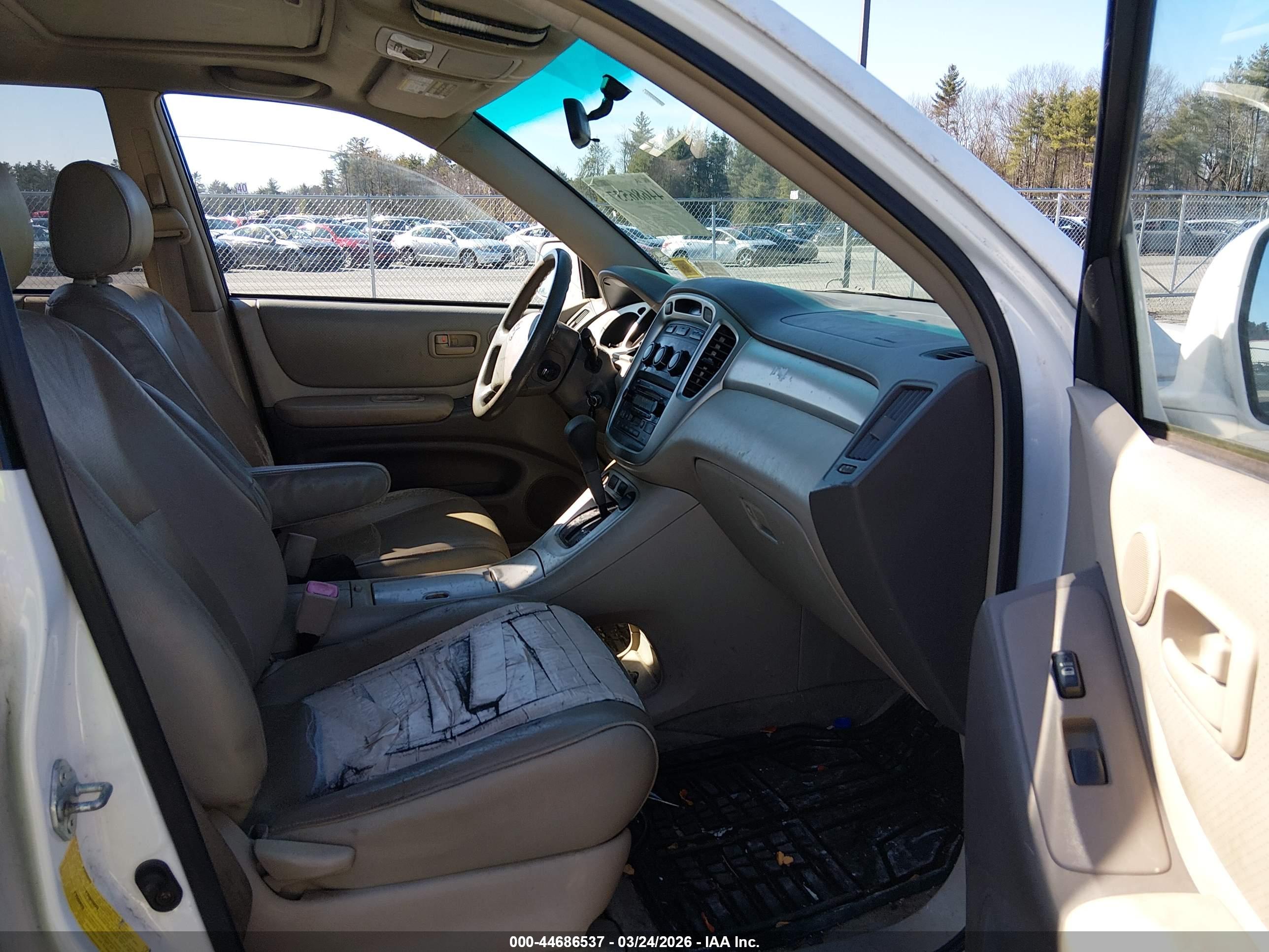 TOYOTA HIGHLANDER image 5