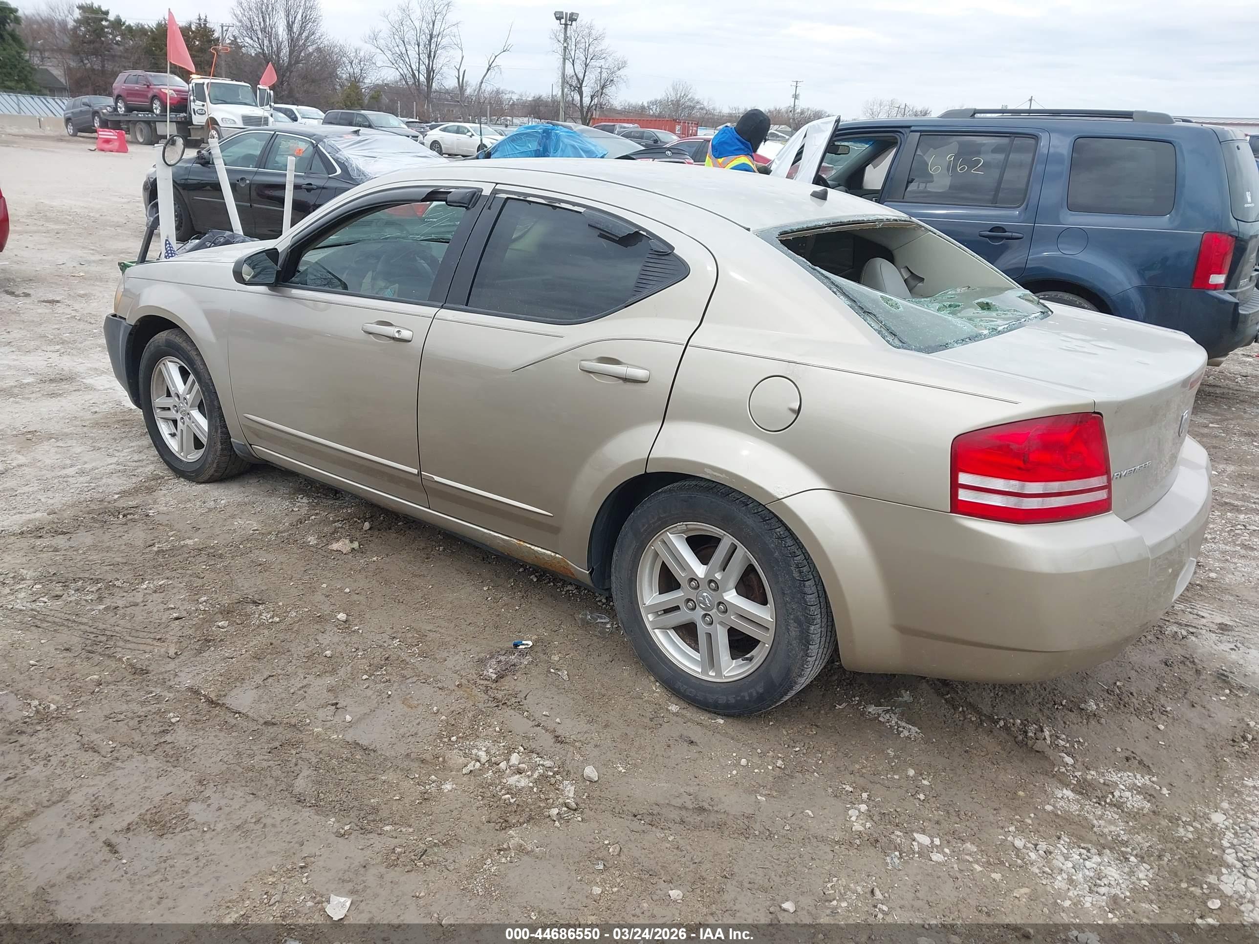 DODGE AVENGER image 3