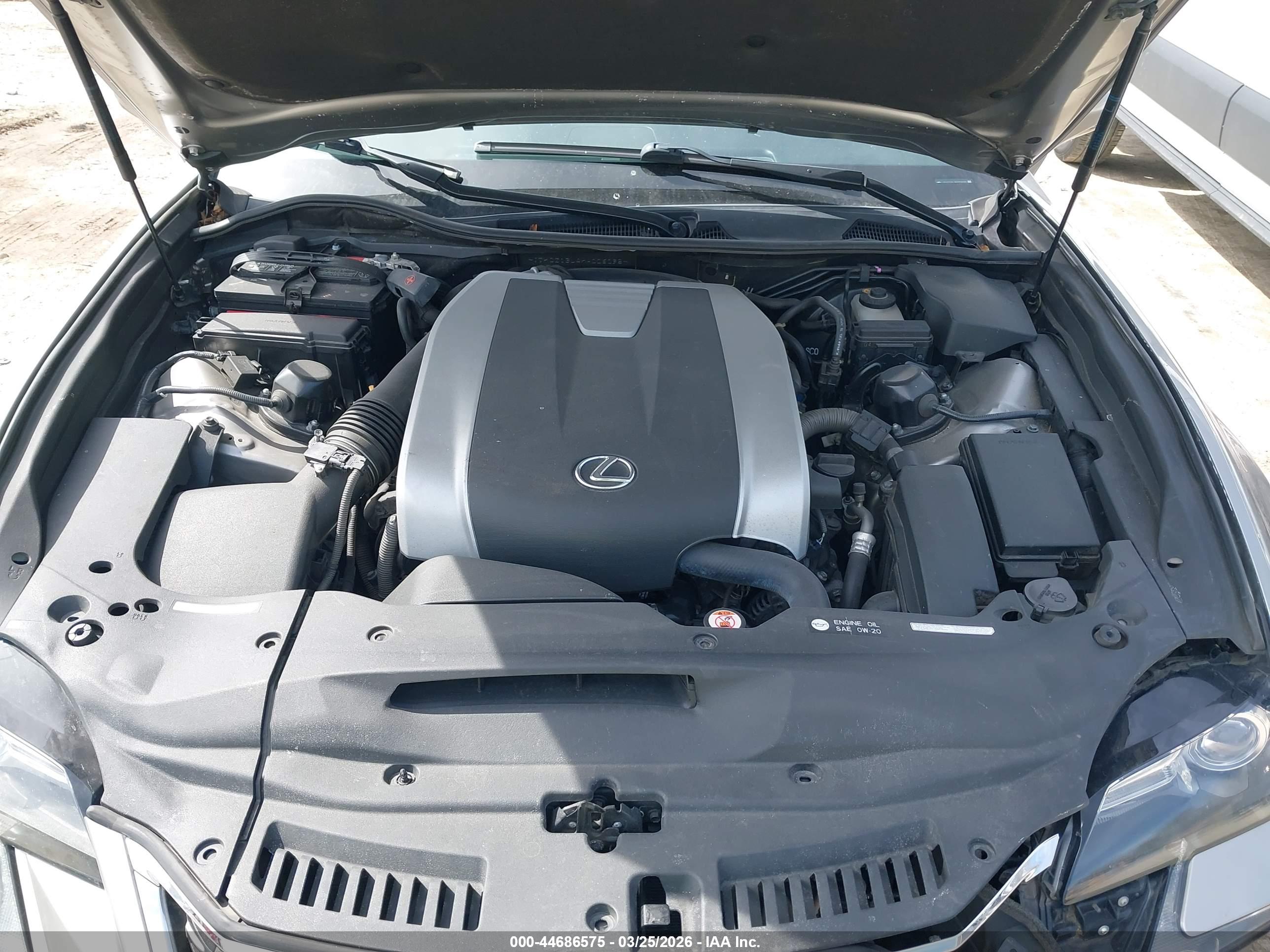 LEXUS GS image 10