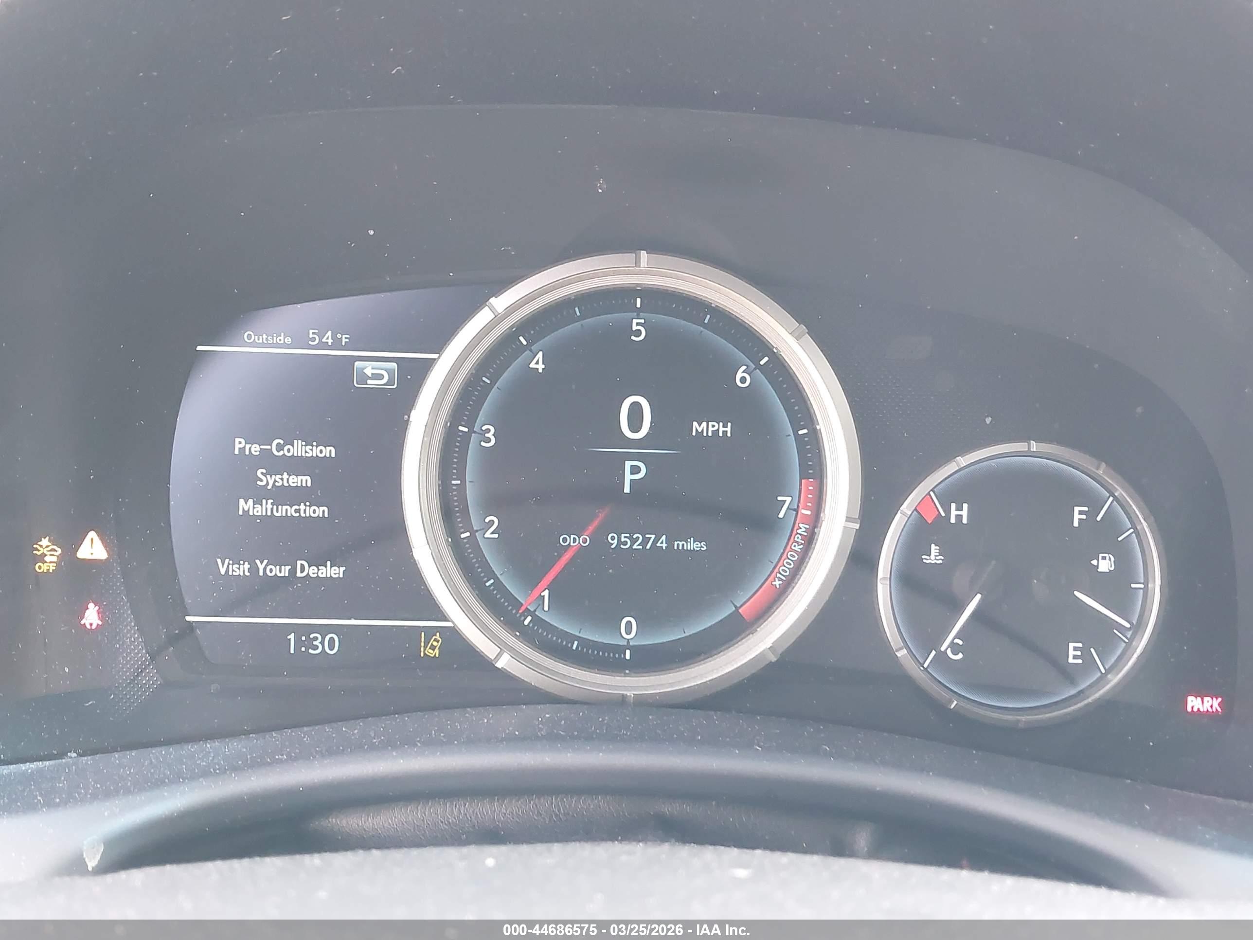 LEXUS GS image 7