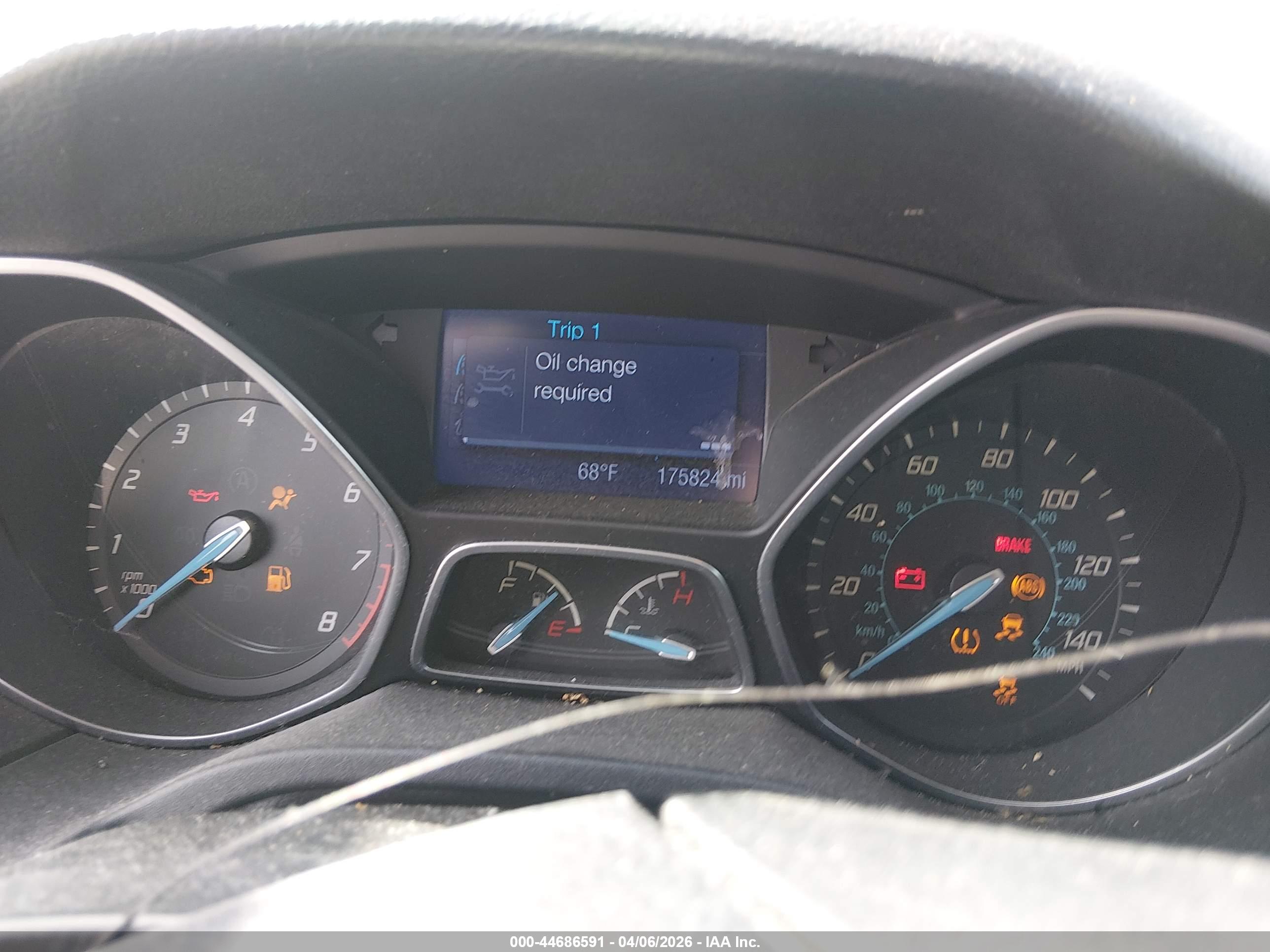 FORD FOCUS image 7