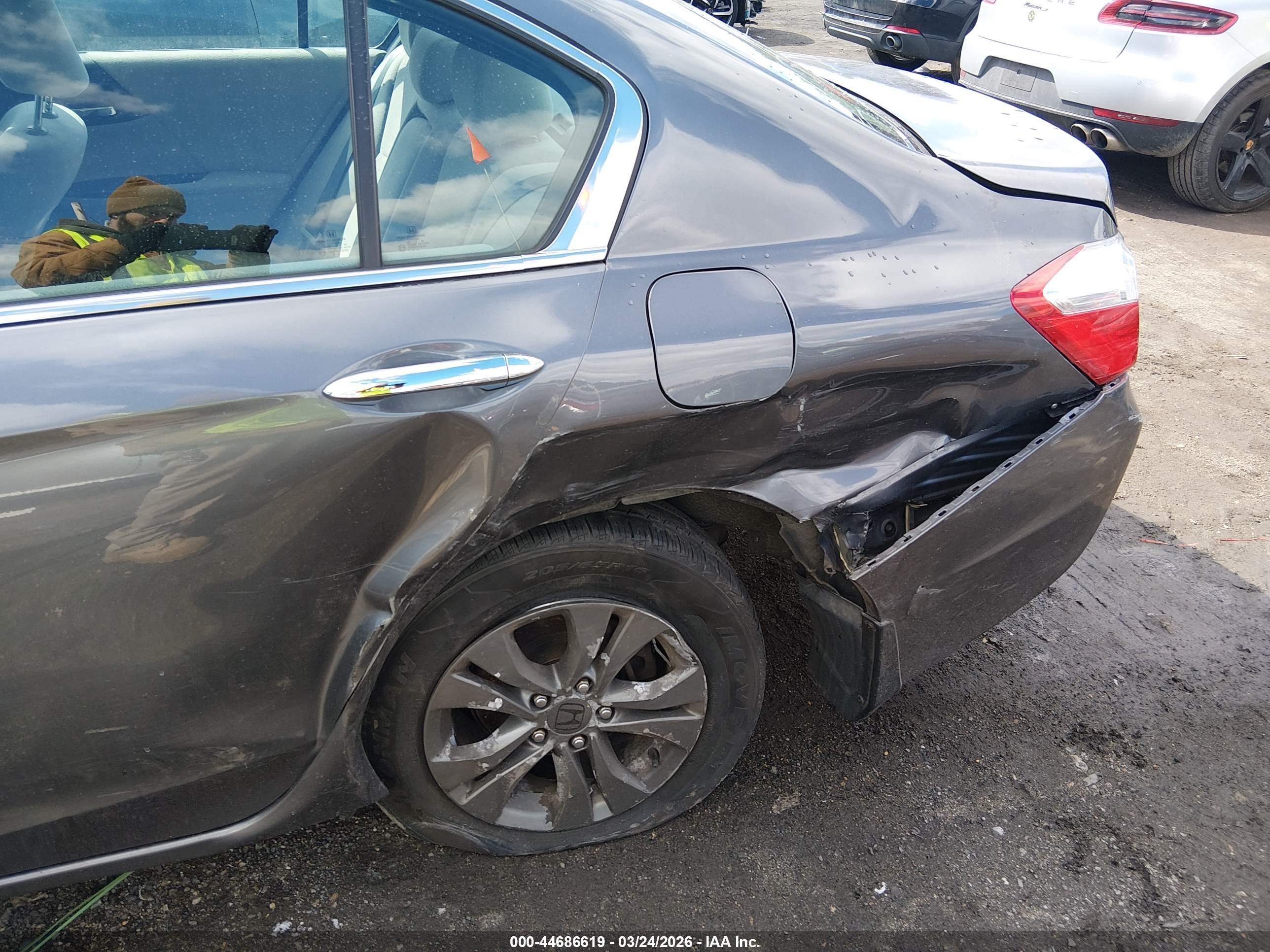 HONDA ACCORD image 6
