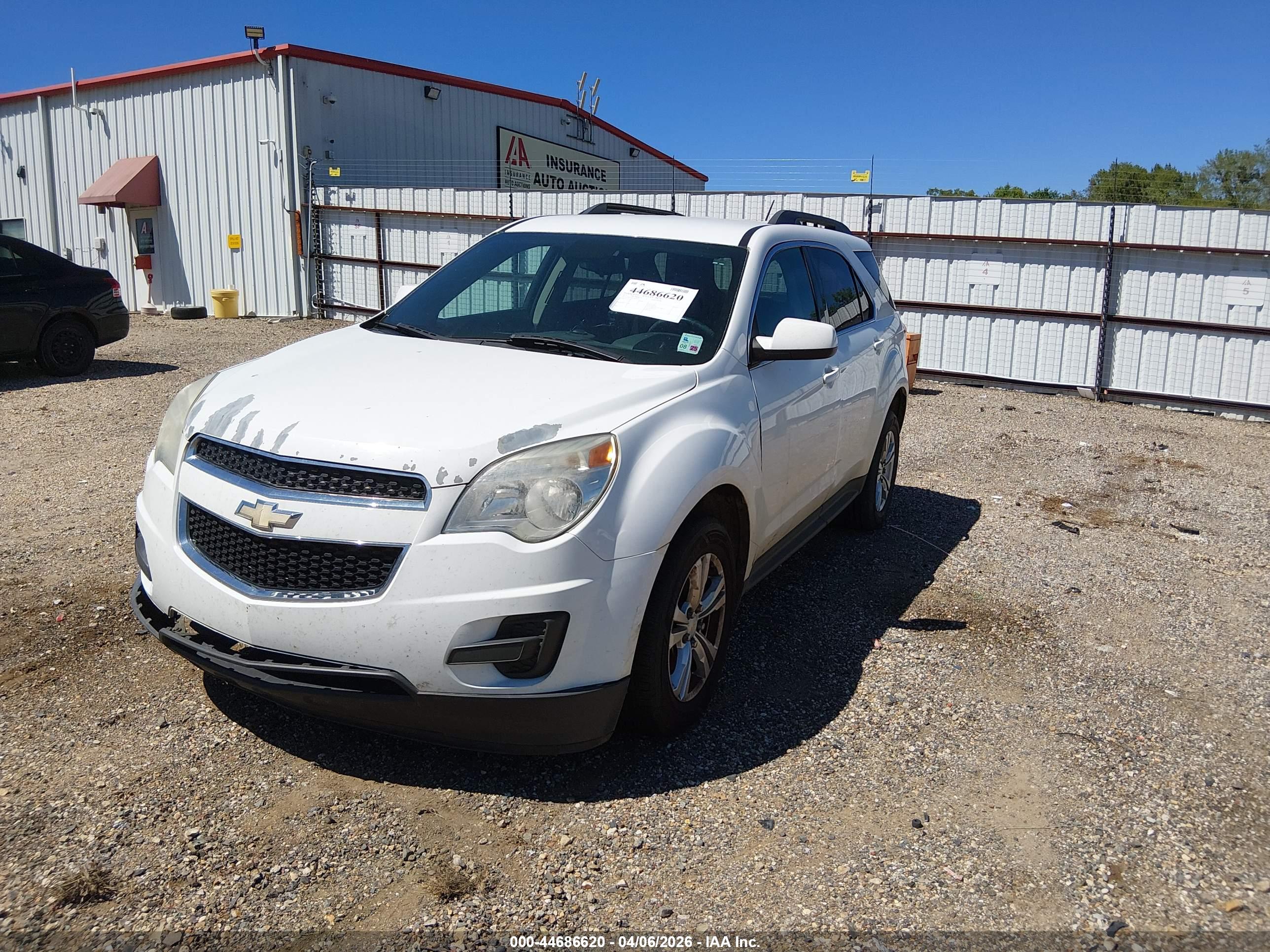 CHEVROLET EQUINOX image 2