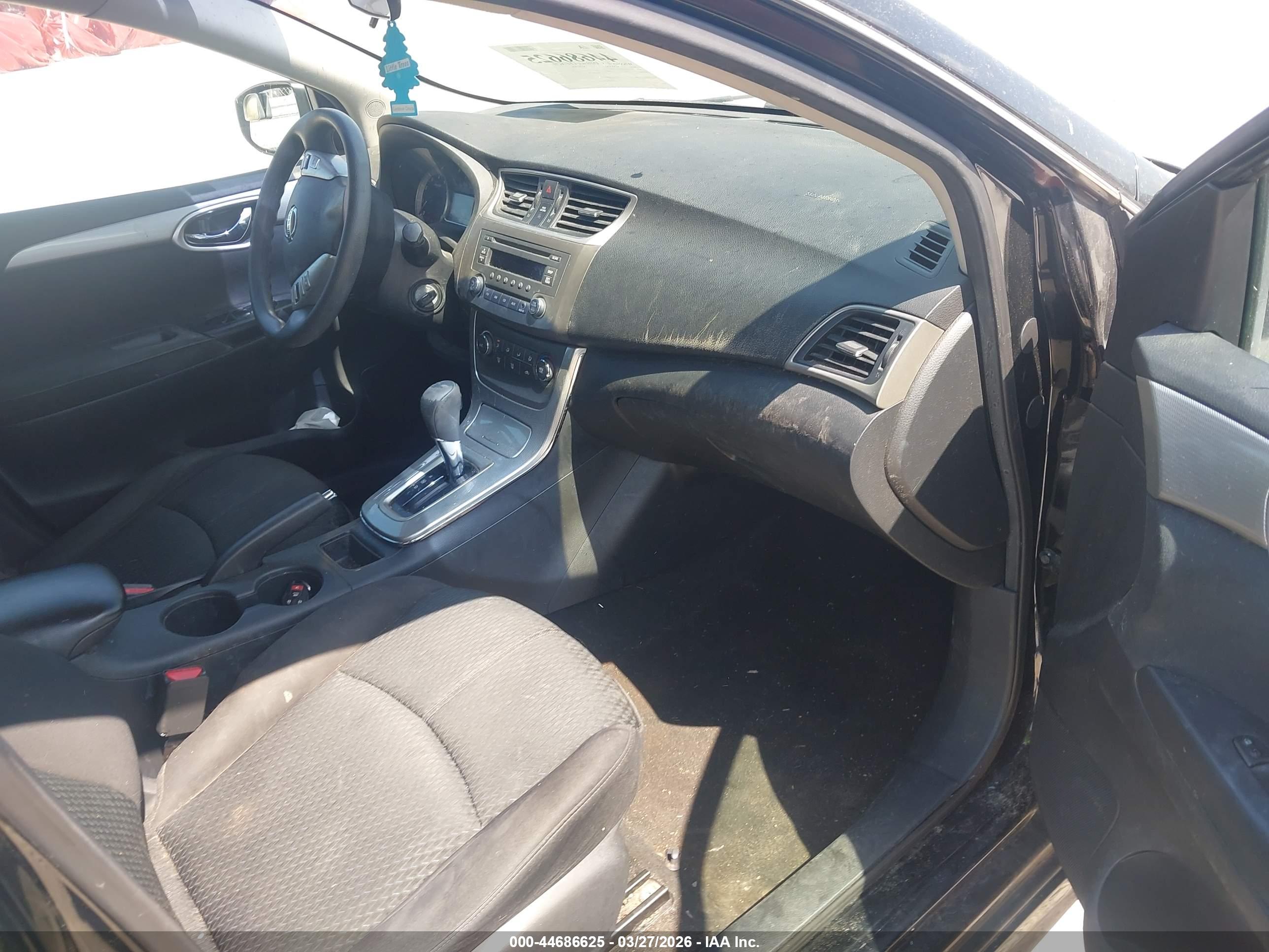 NISSAN SENTRA image 5