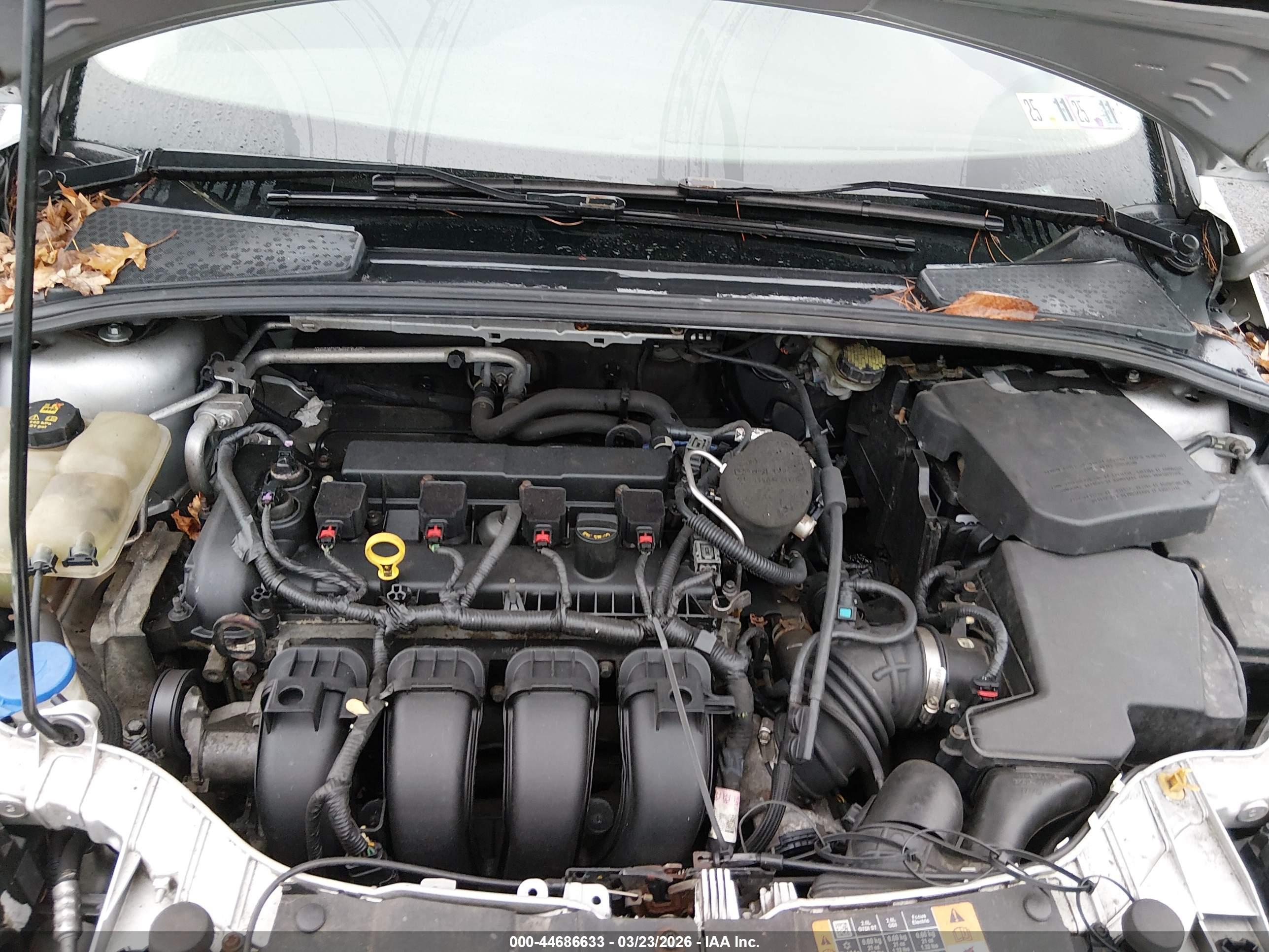 FORD FOCUS image 10