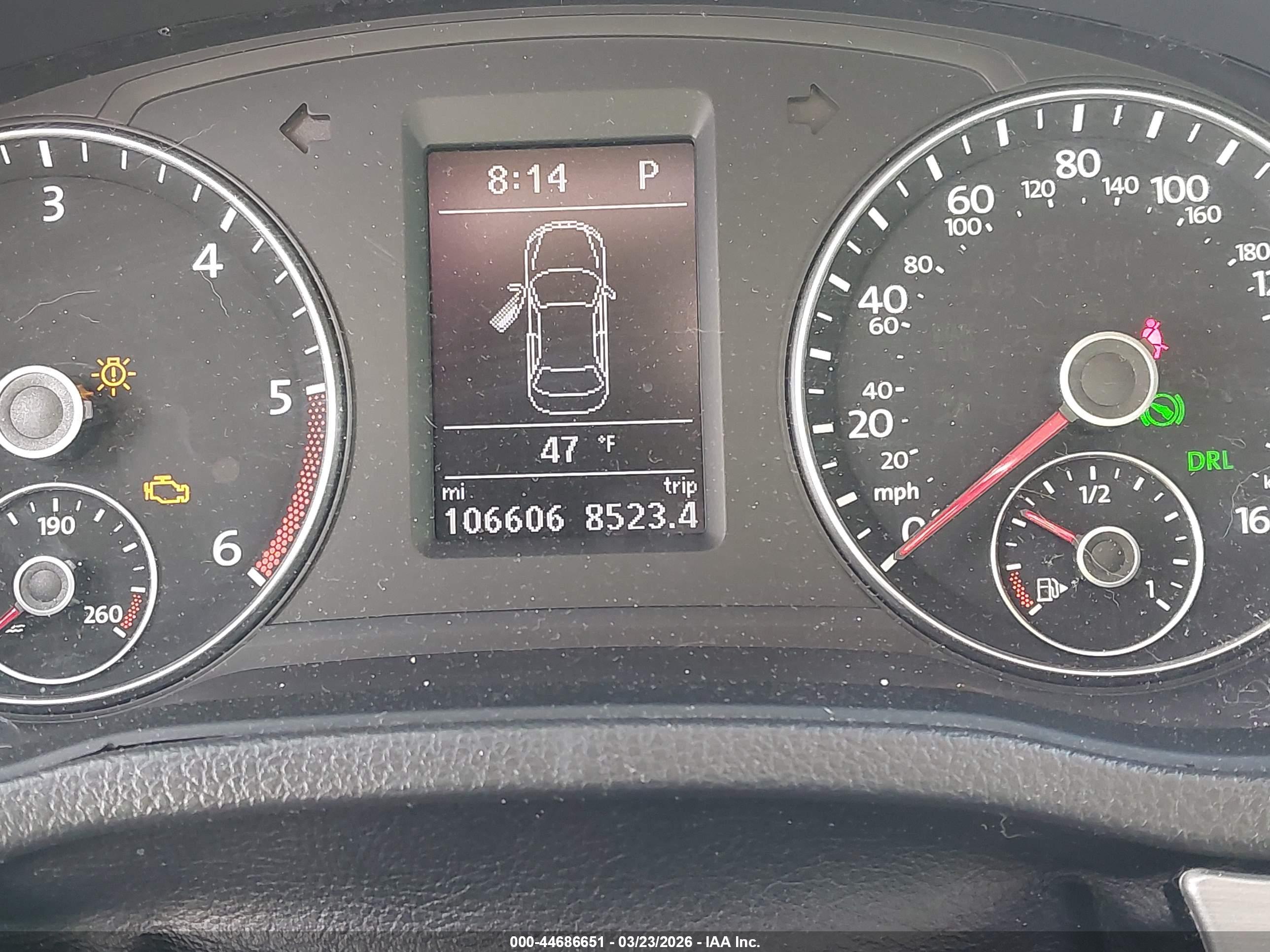 VOLKSWAGEN PASSAT image 7