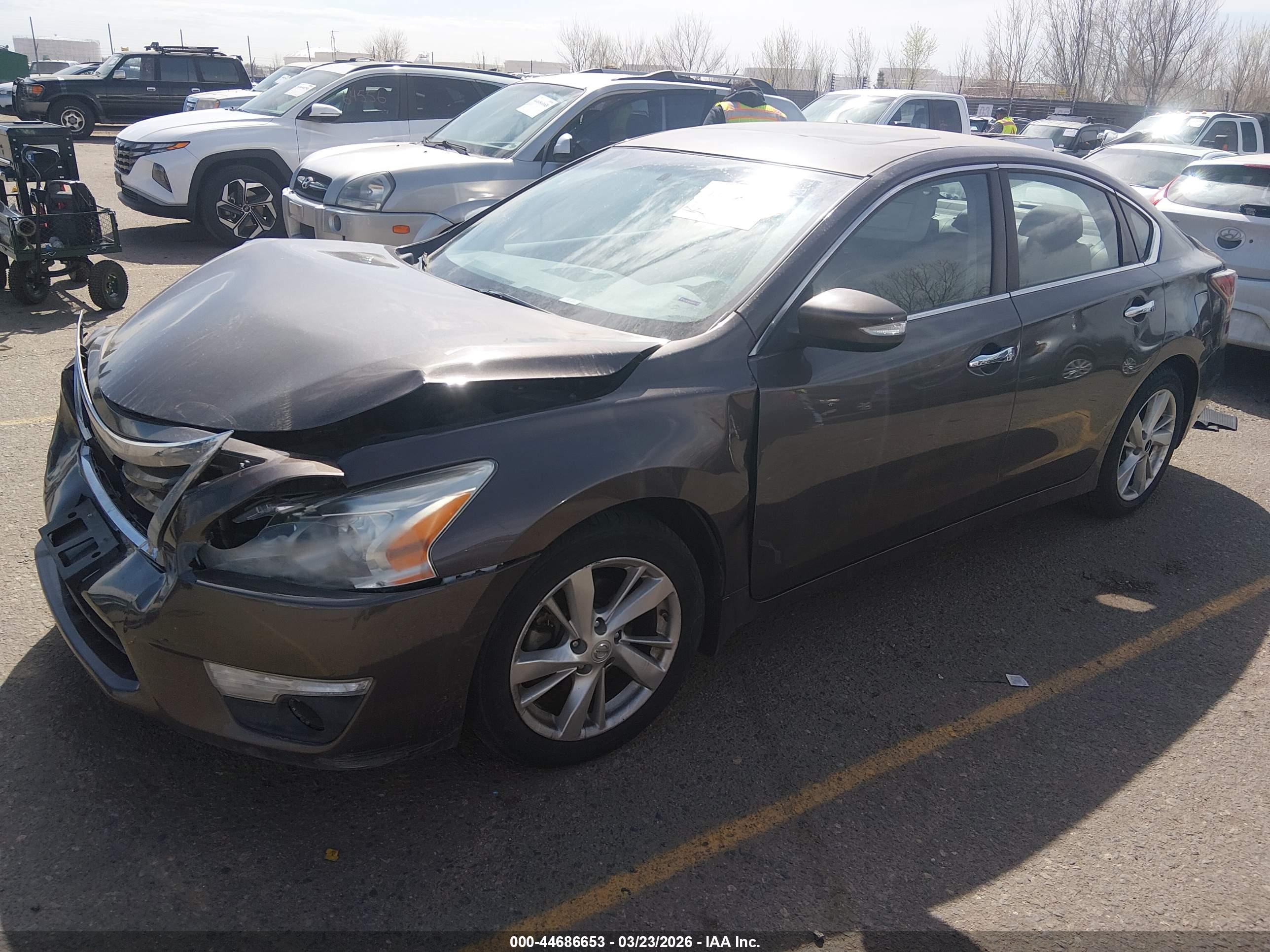 NISSAN ALTIMA image 2