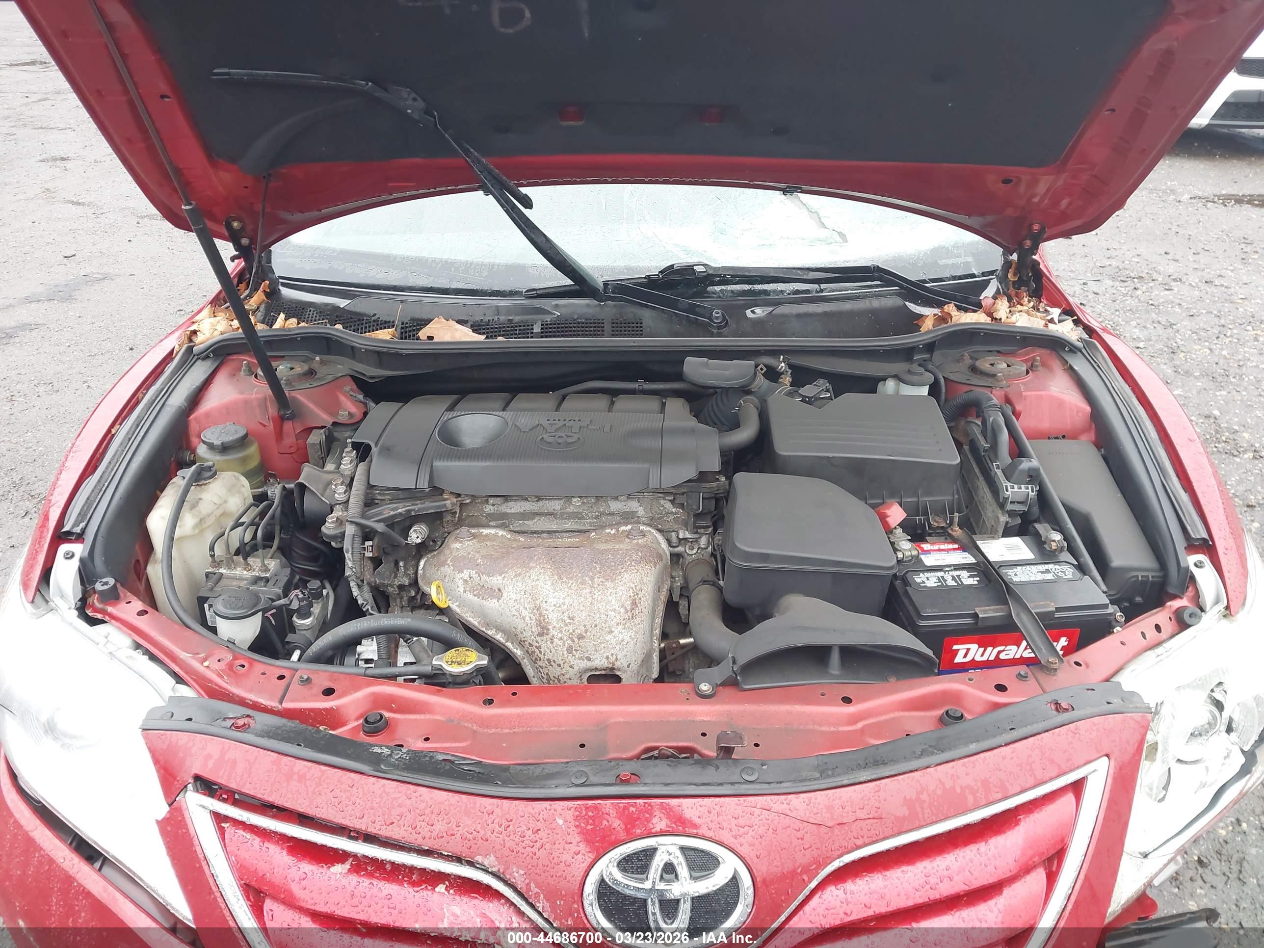 TOYOTA CAMRY image 10