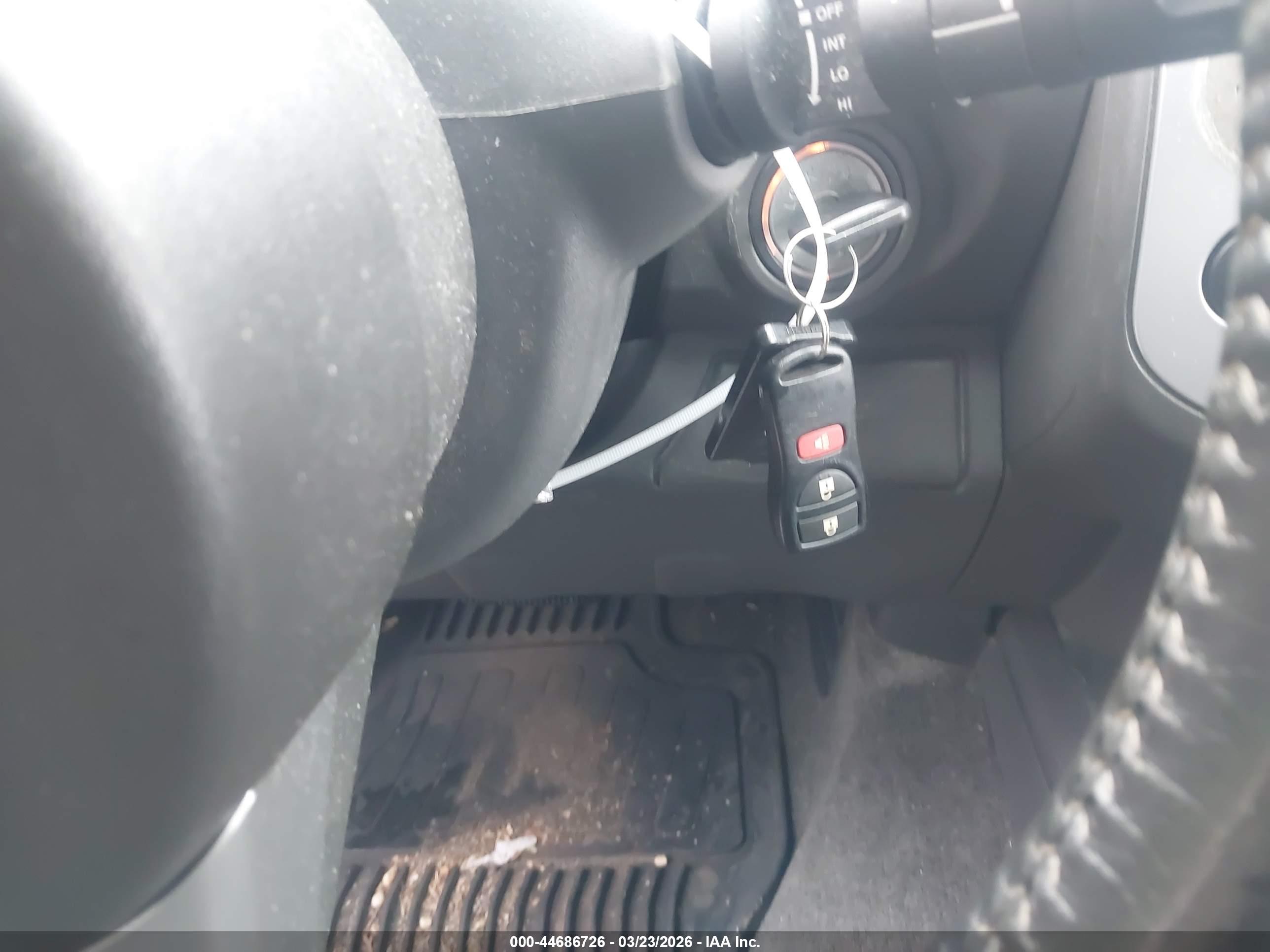 NISSAN XTERRA image 11