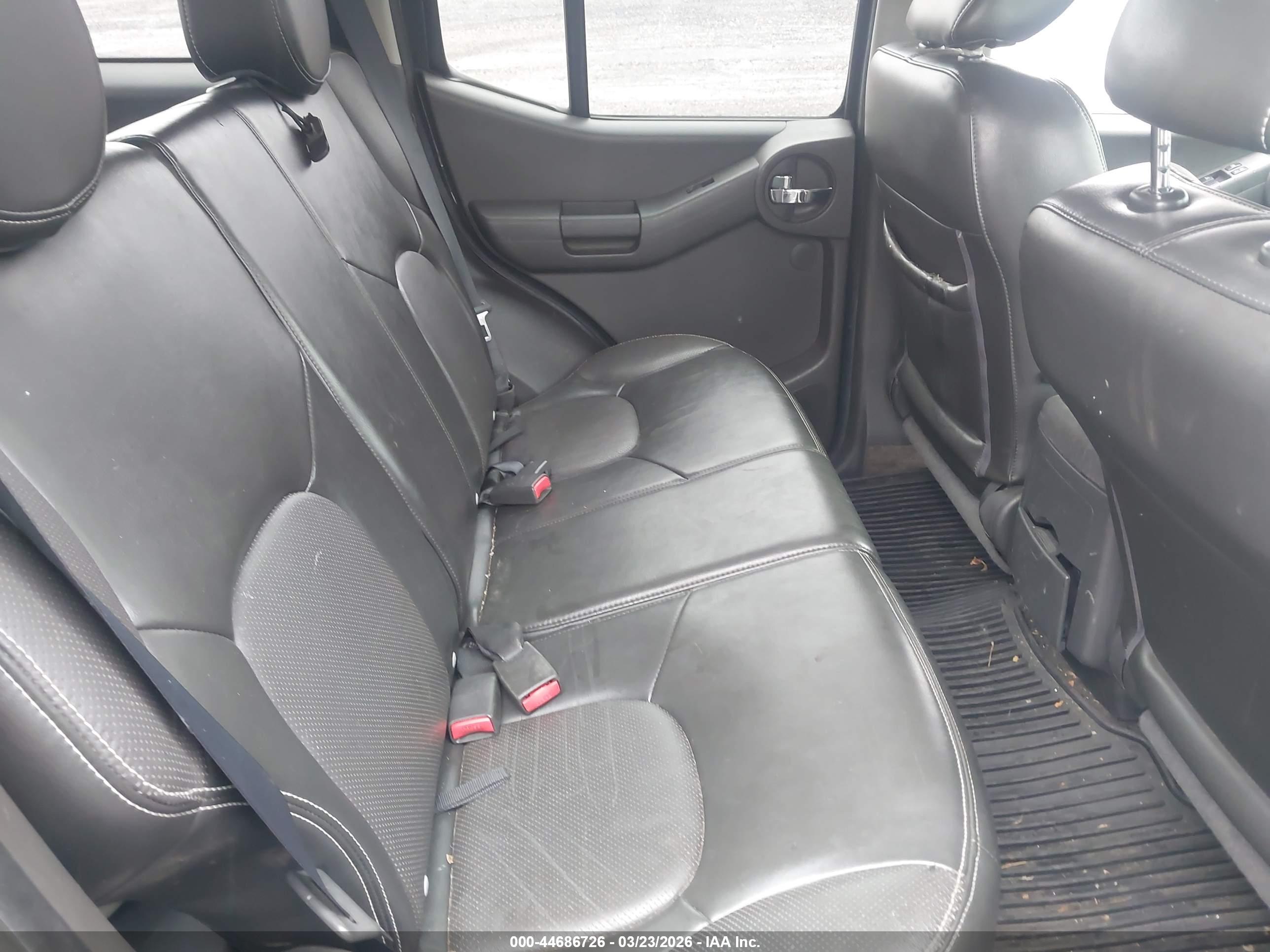 NISSAN XTERRA image 8