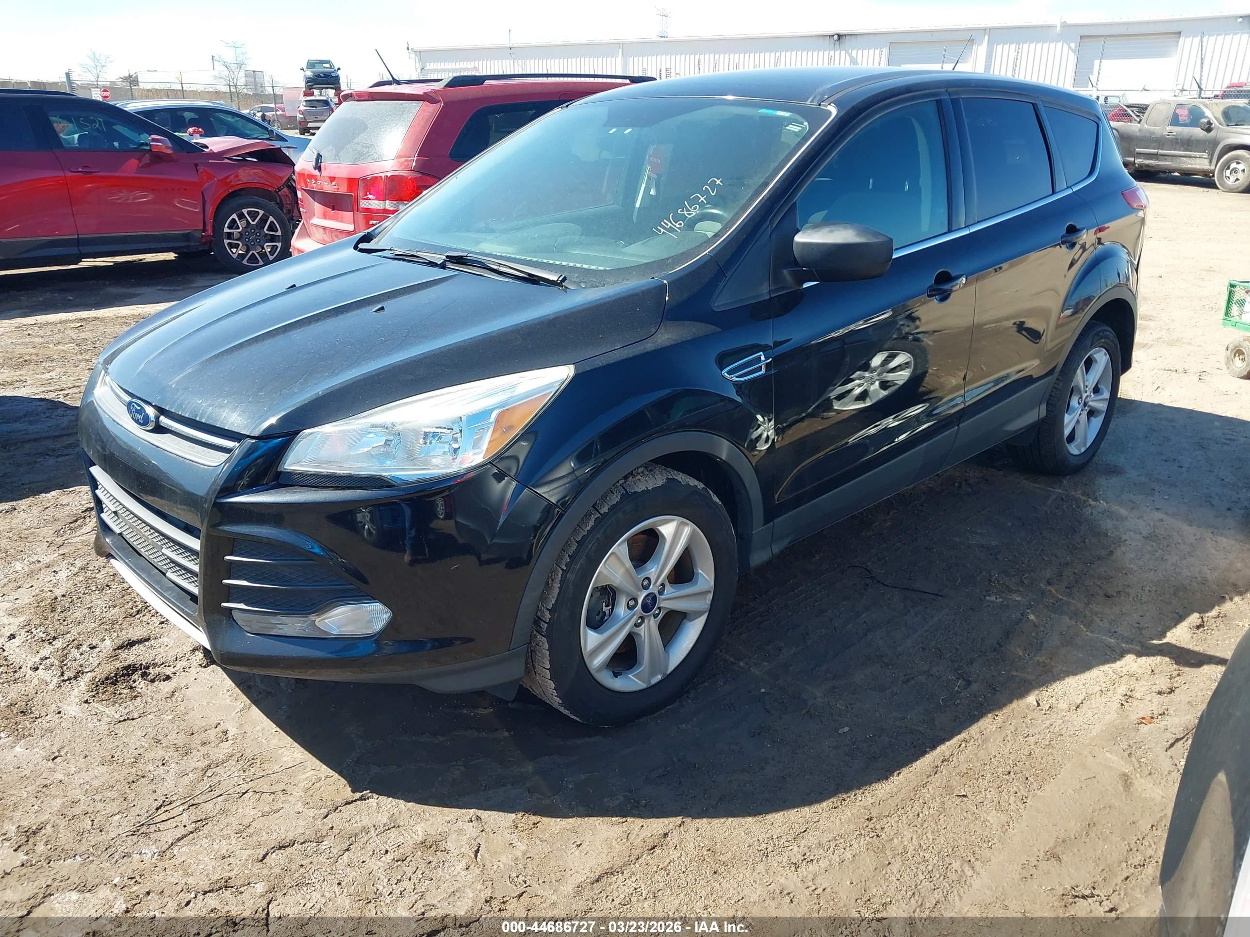 FORD ESCAPE image 2